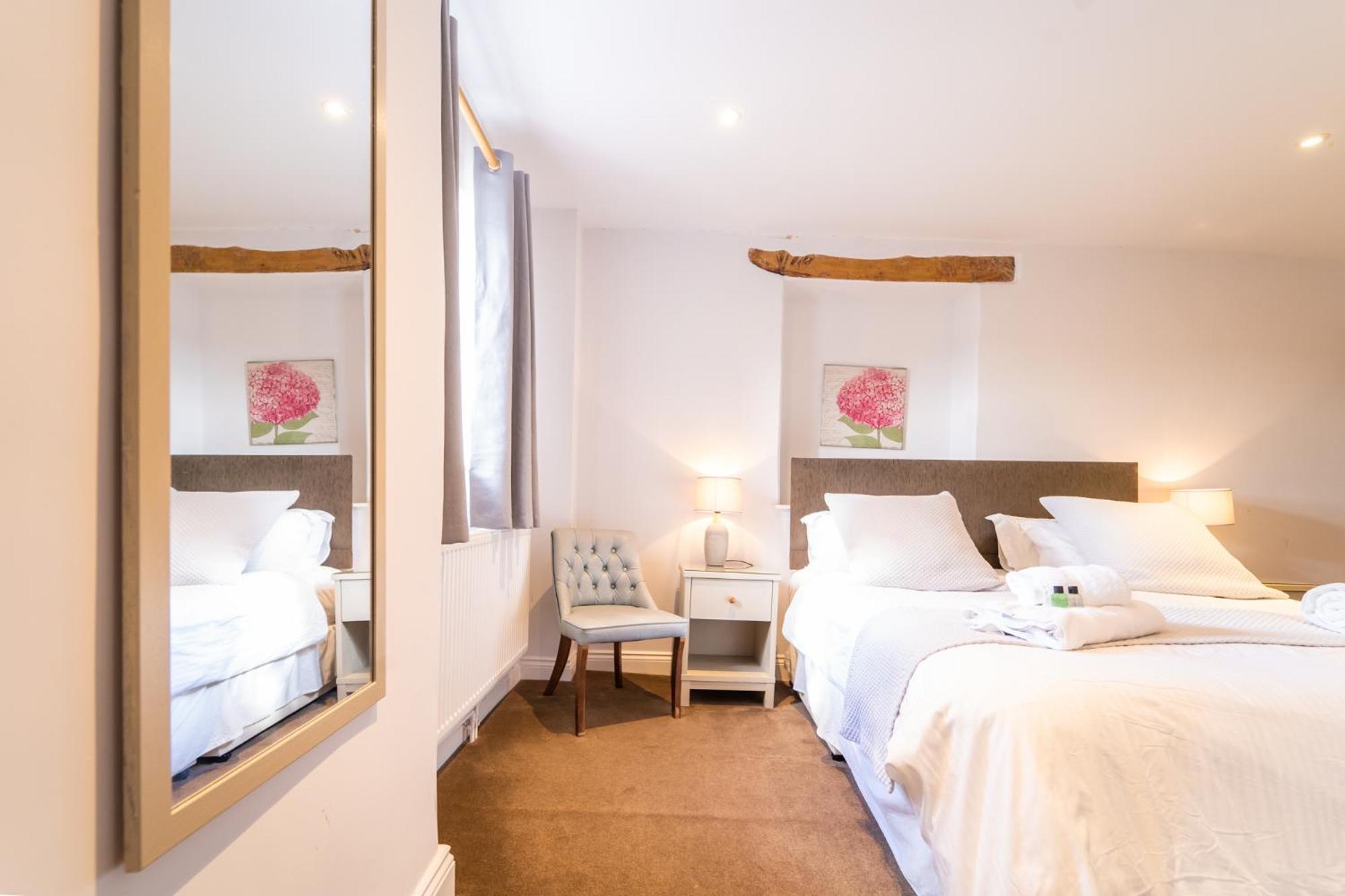 Deluxe Double Room with Shower,1519544359:JPEG