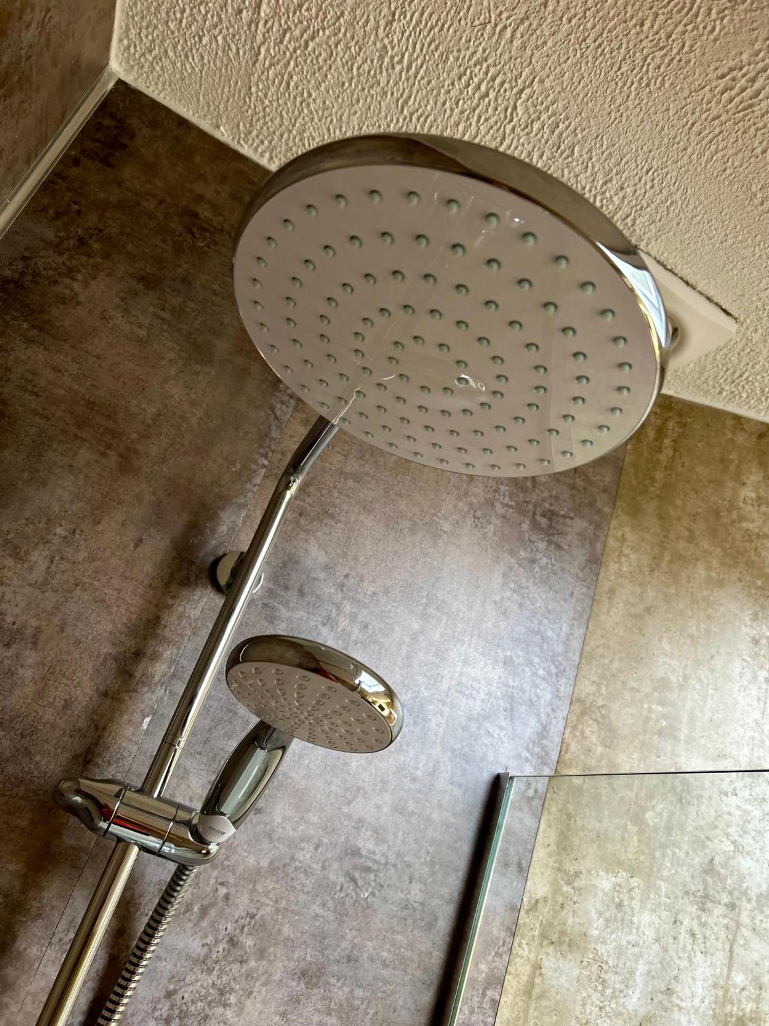 Standard Double Room,1522650043:JPEG