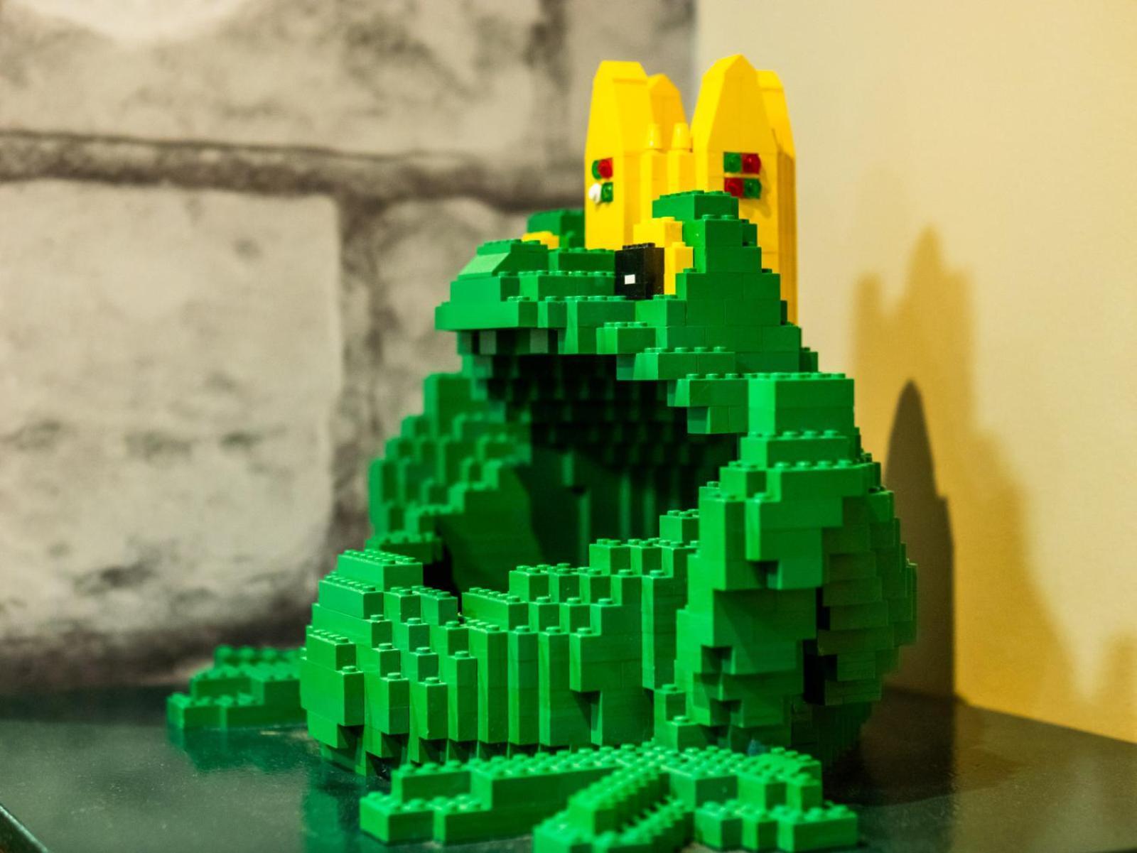 Kingdom Themed Room,1528240993:JPEG