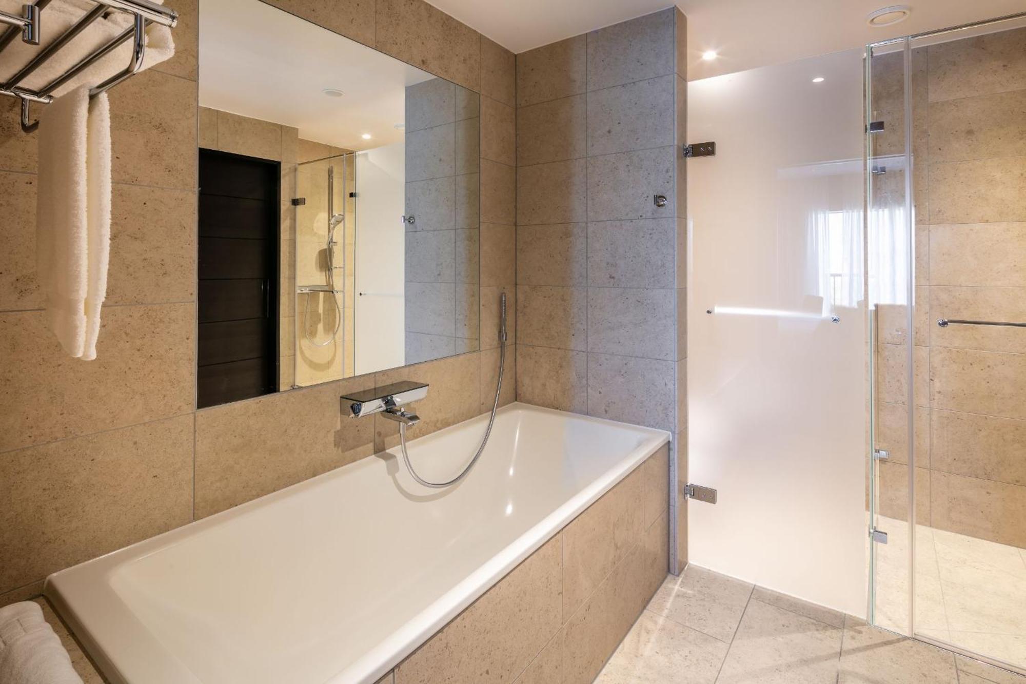 Deluxe Double or Twin Room,1652773698:JPEG