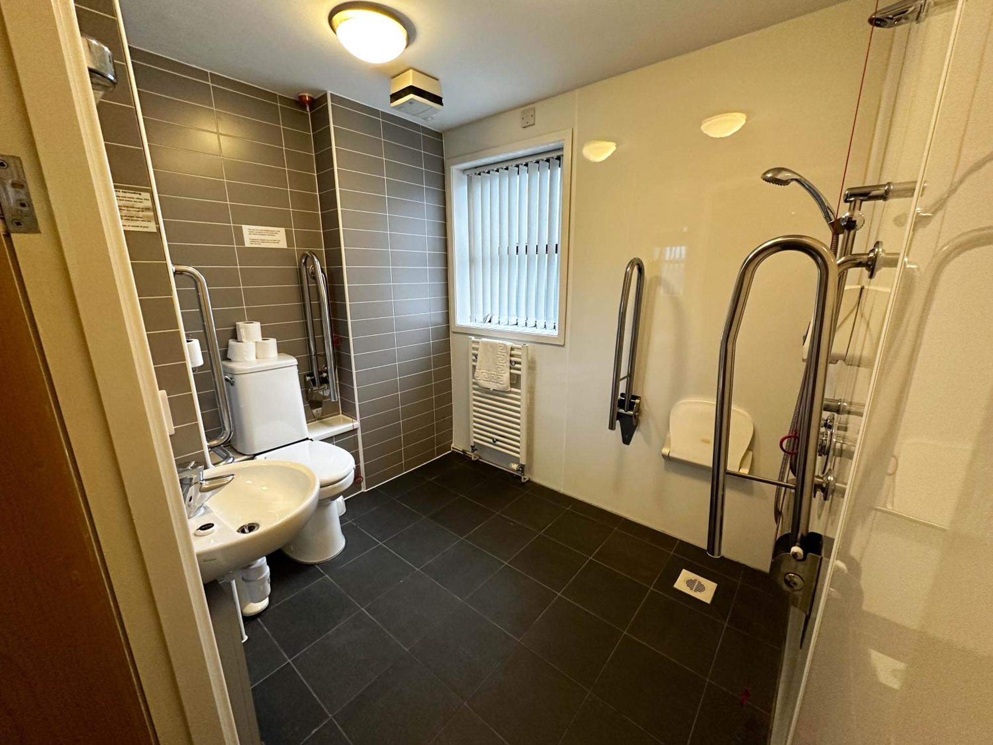 Single Room Disability Access,1529844352:JPEG