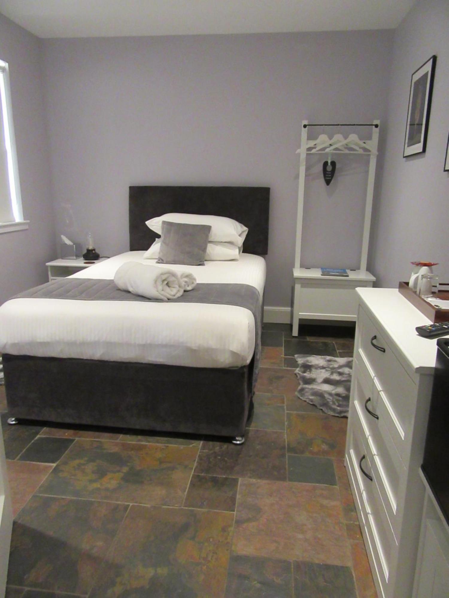 Superior Single Room