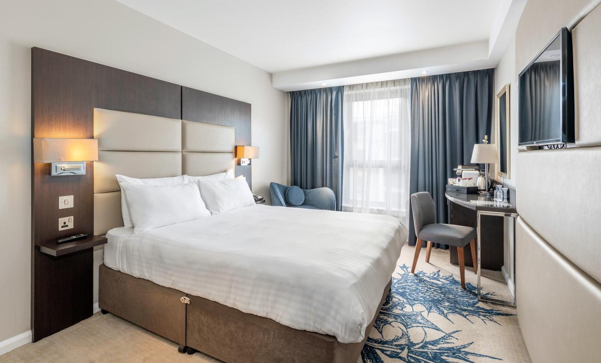 Privilege Room,1544148940:JPEG