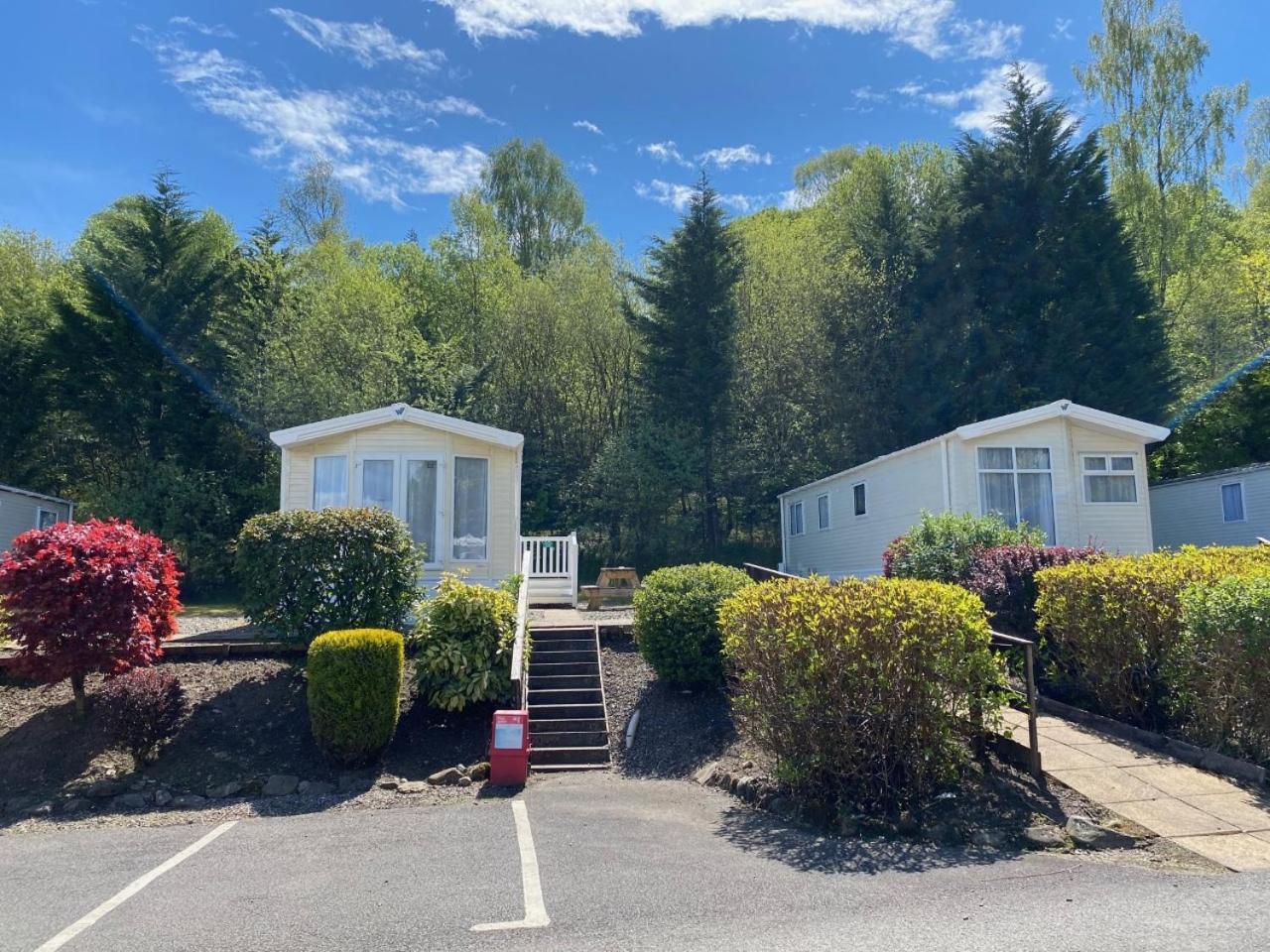 Two-Bedroom Caravan,1499902525:JPEG