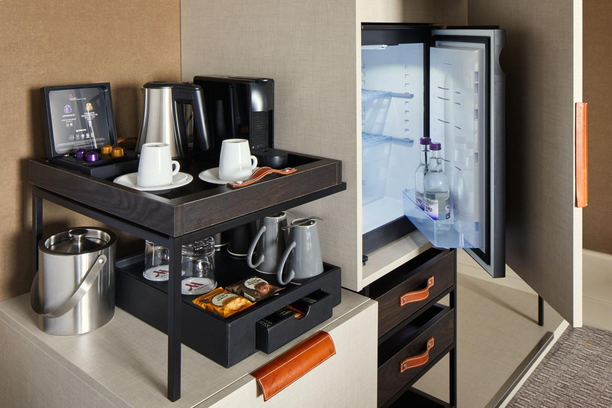 Executive Room with M Club Lounge Access, Balcony