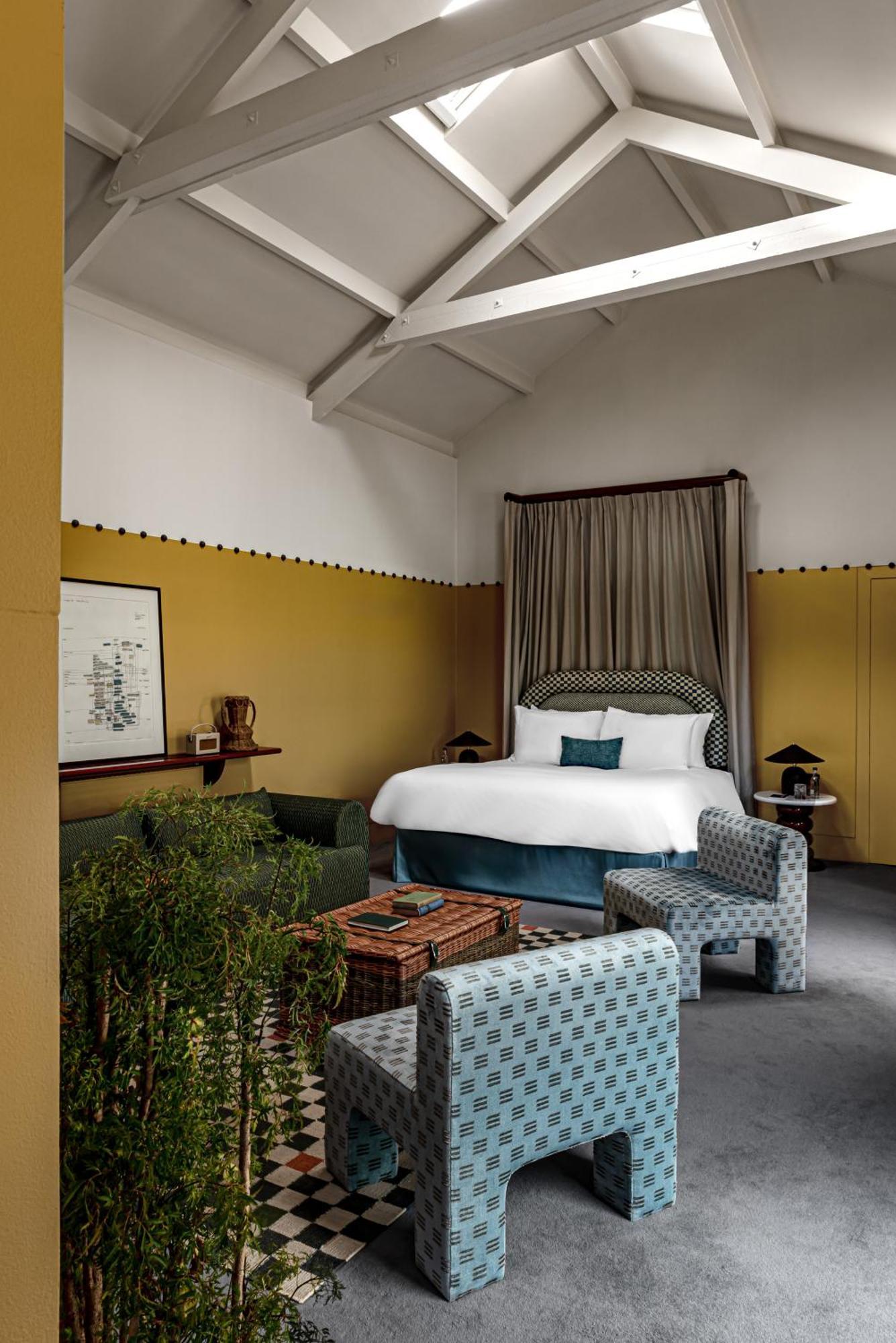 Churn's River Junior Suite