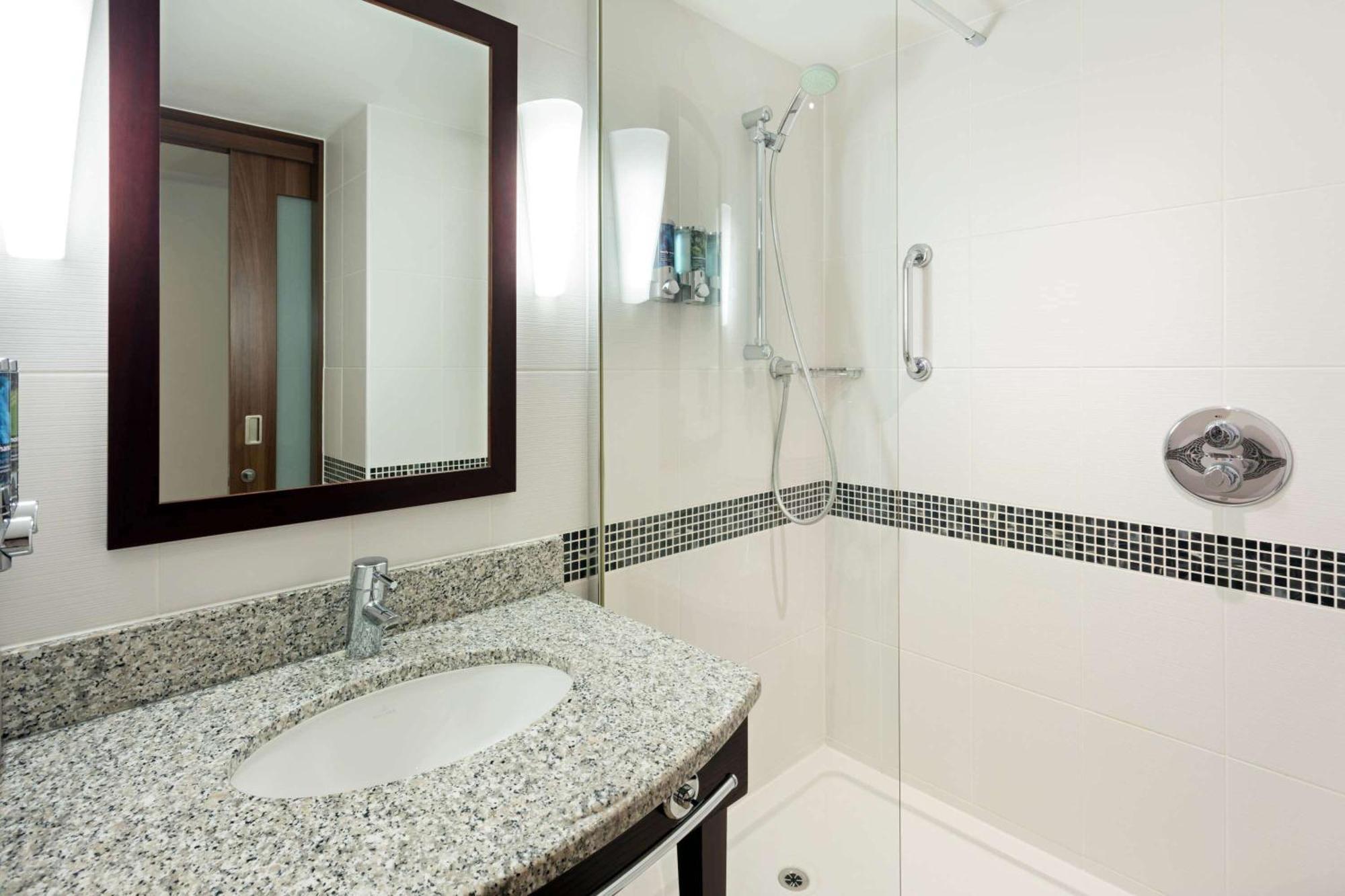 Double Room,1552495846:JPEG