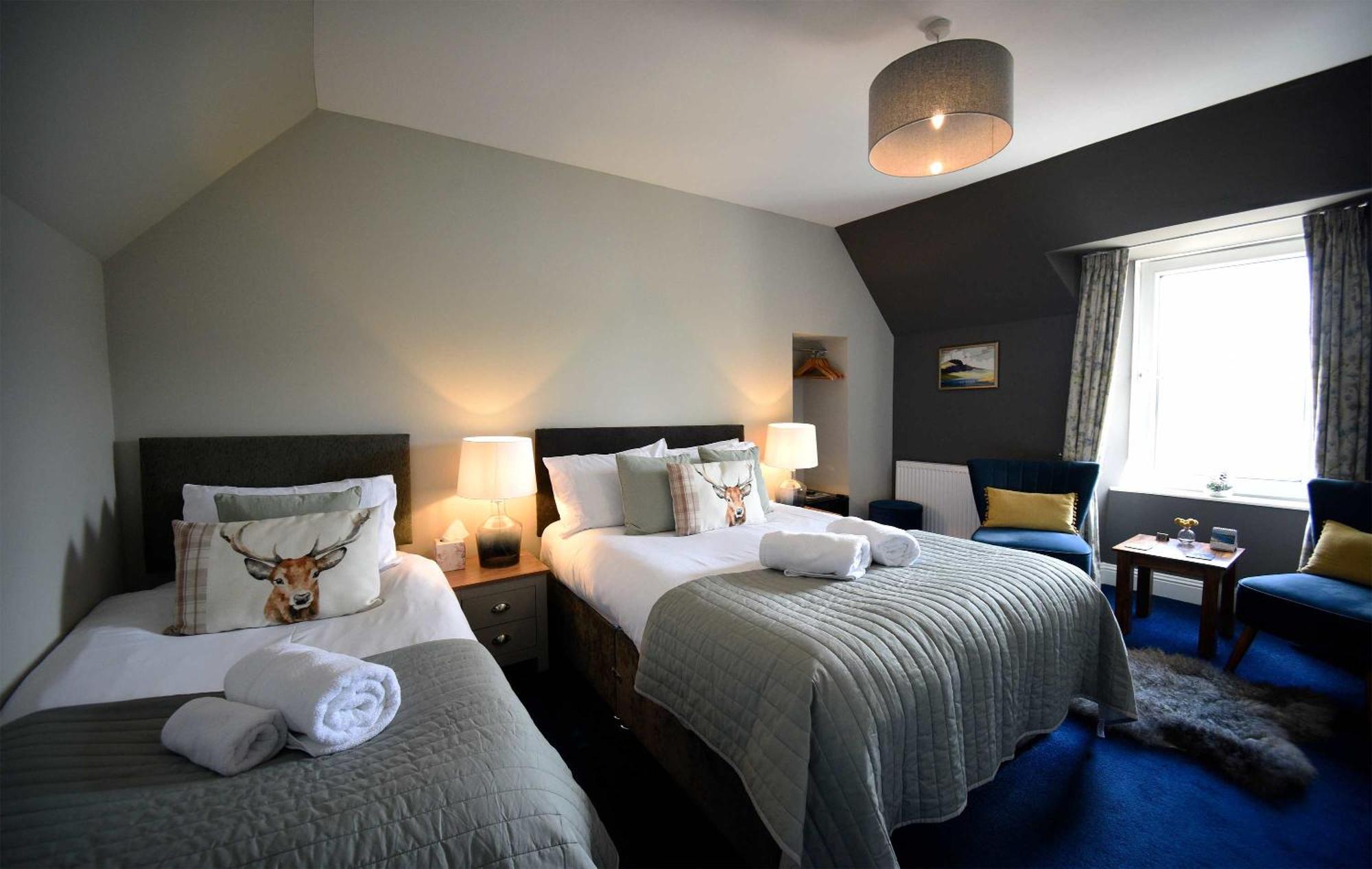 Standard Triple Room Sea View
