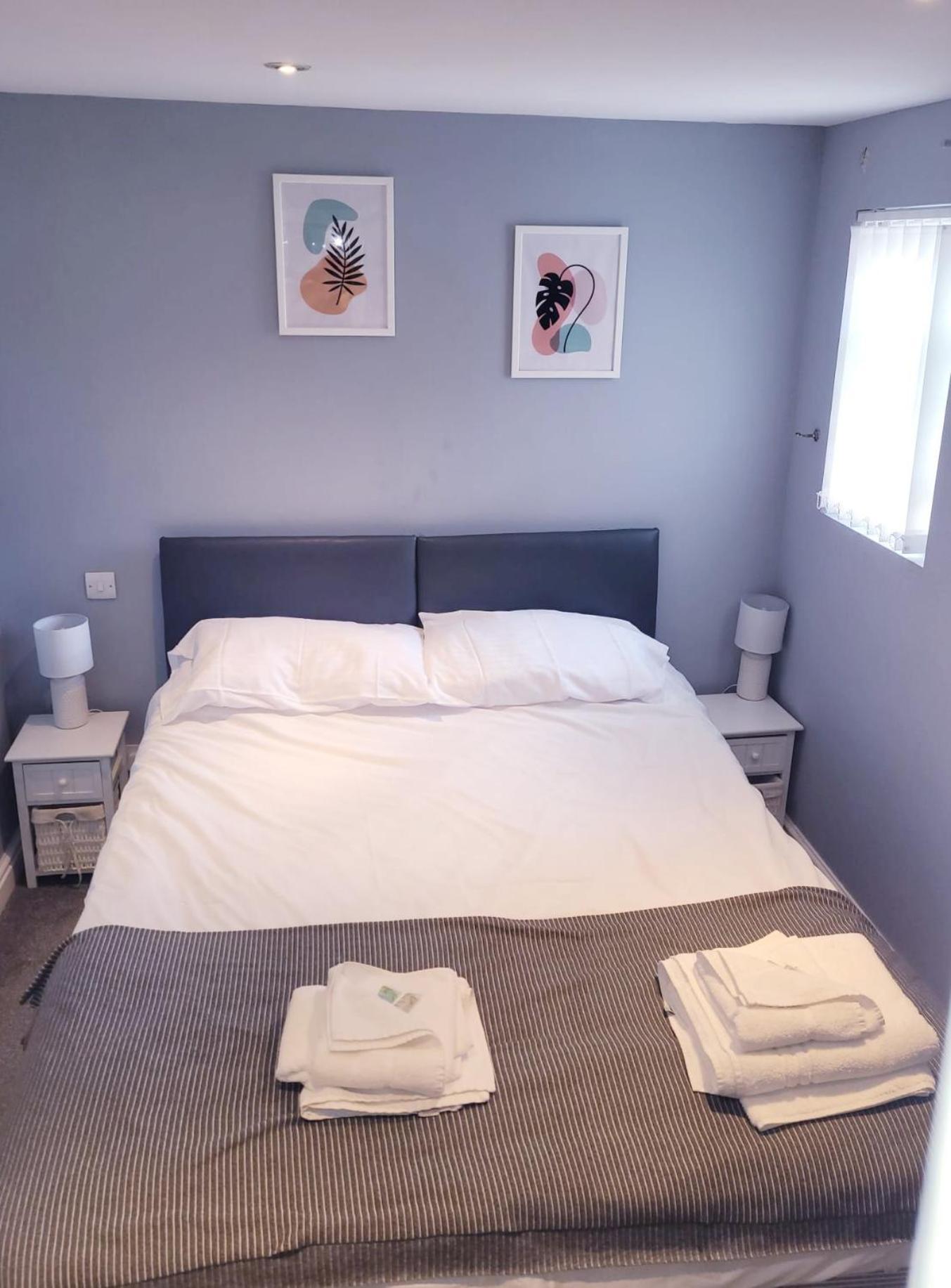 Economy Double Room,1556465797:JPEG