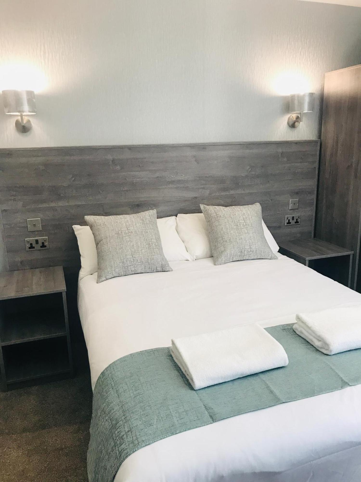 Double Room with Garden View,1557503713:JPEG