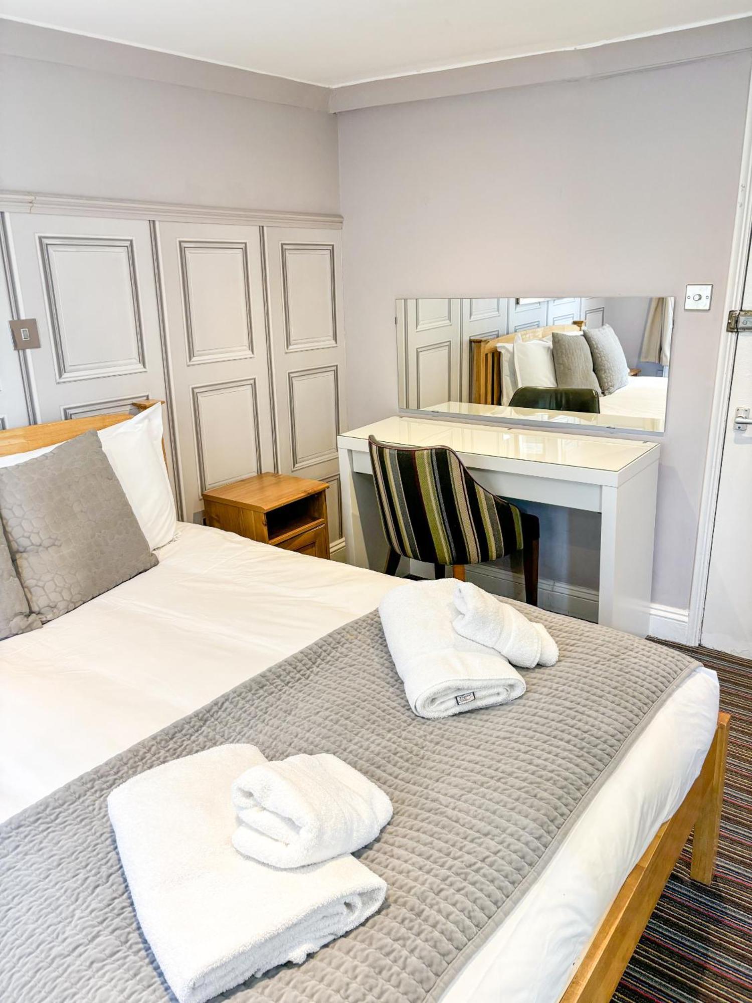 Standard Double Room,1574707016:JPEG