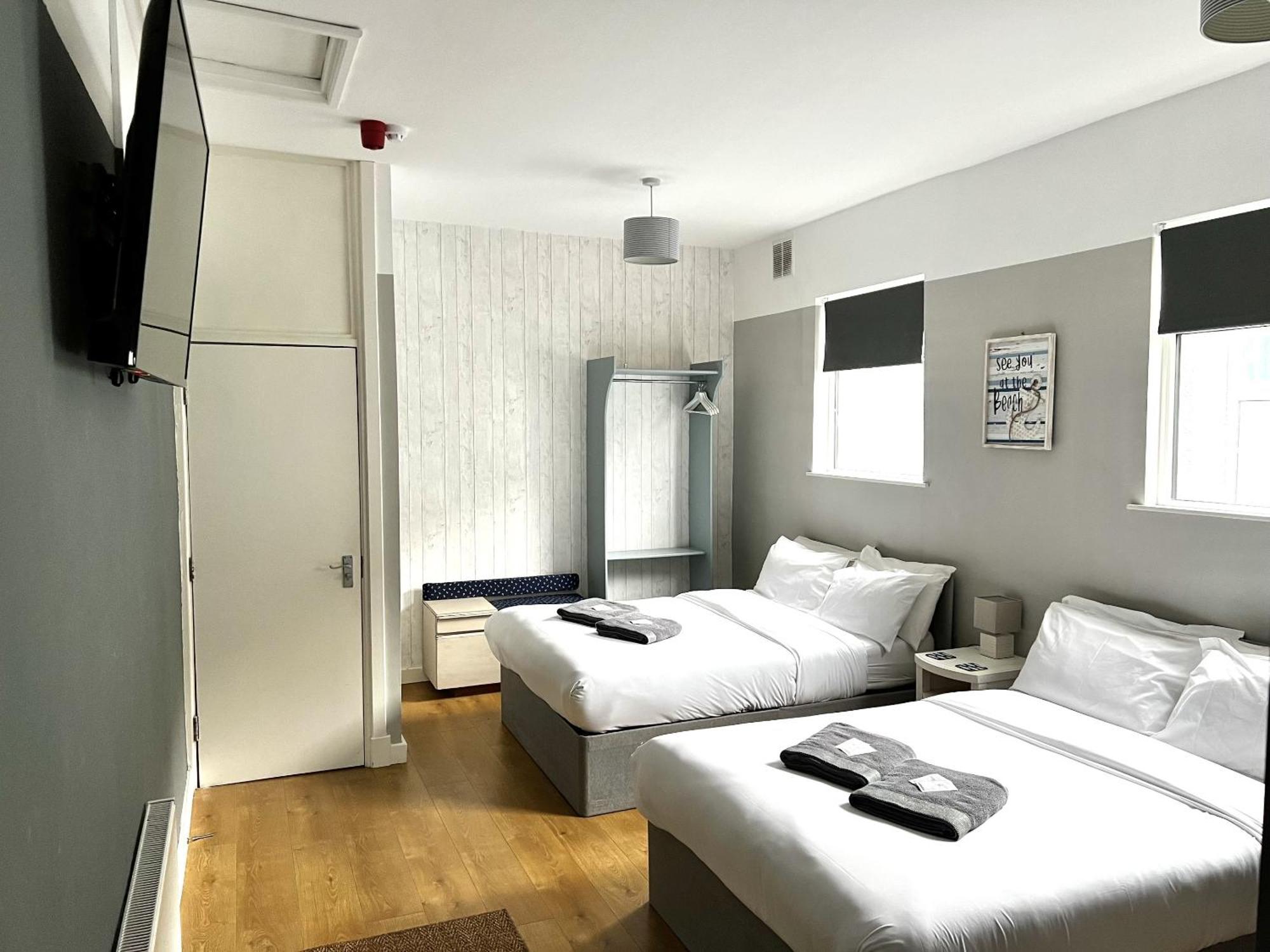 One-Bedroom Apartment,1580257975:JPEG