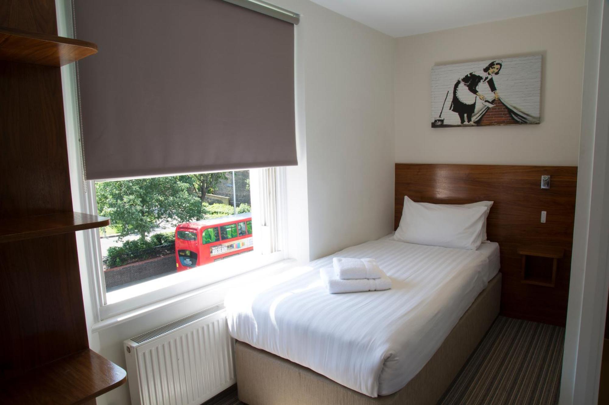 Single Room,1316676223:JPEG