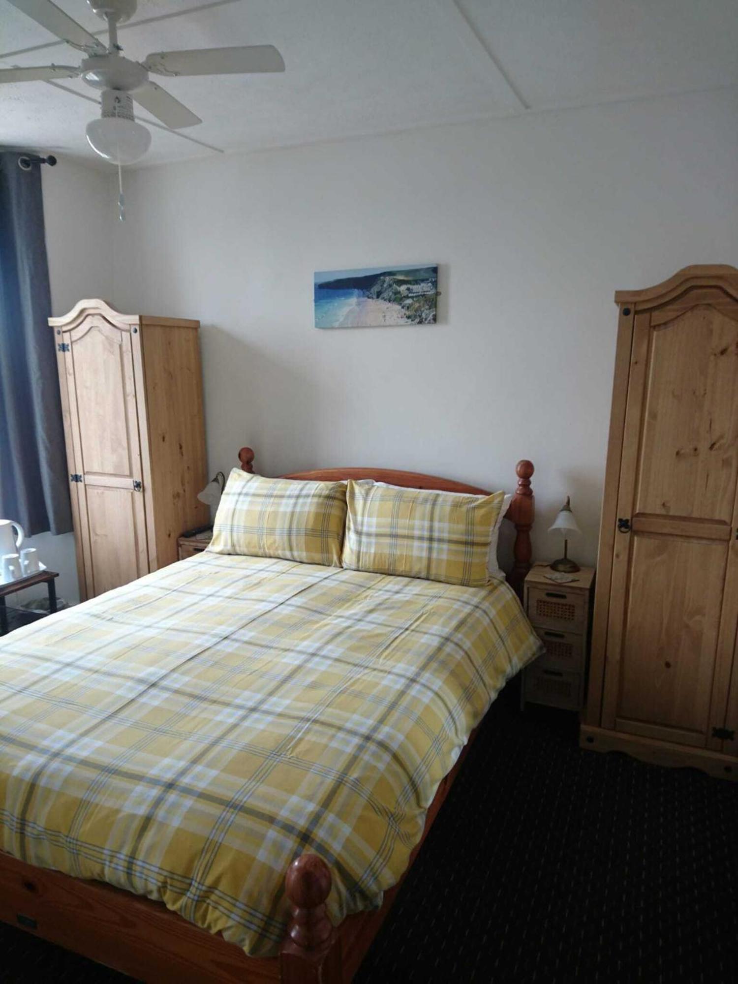 Room 3 Small Double Room 1st Floor,1580599571:JPEG