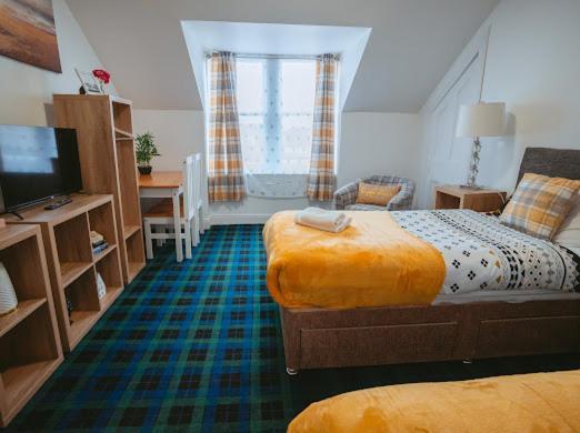 Double Room,1584972890:JPEG