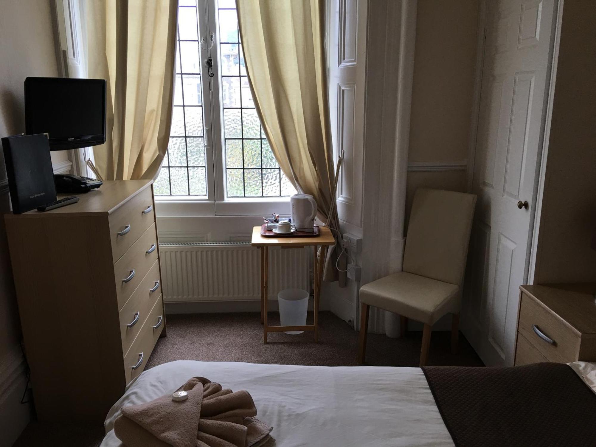 Single Room,1369798790:JPEG