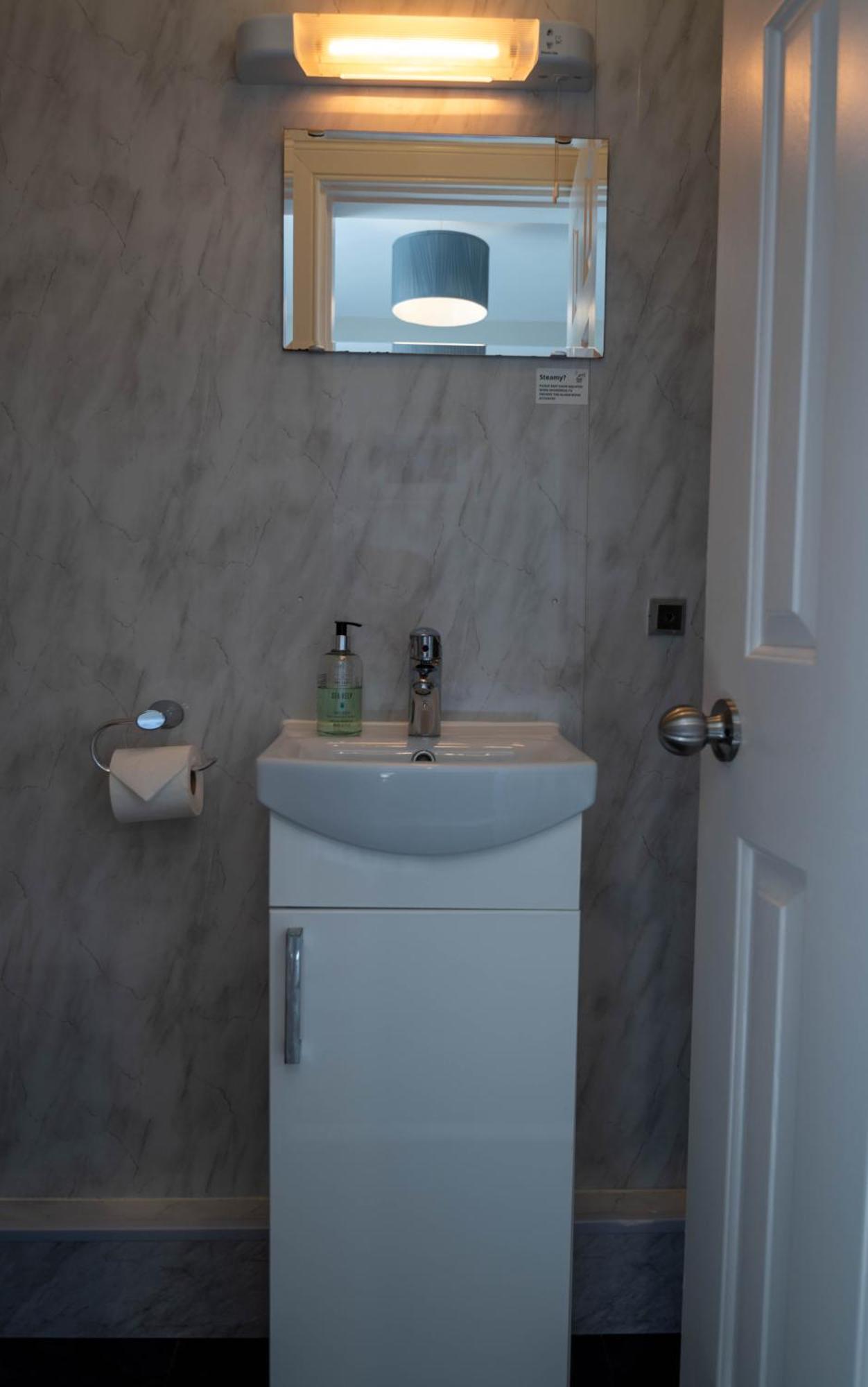 Standard Single Room Sea View