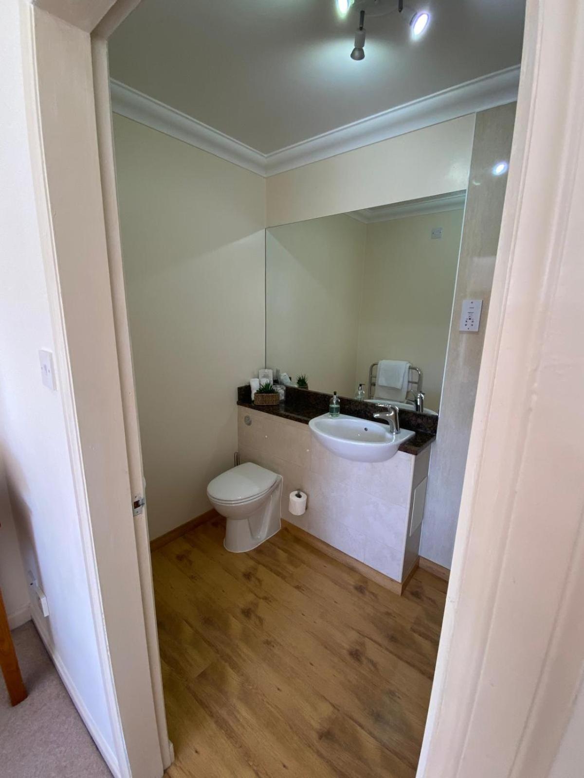 King Room,1596879602:JPEG