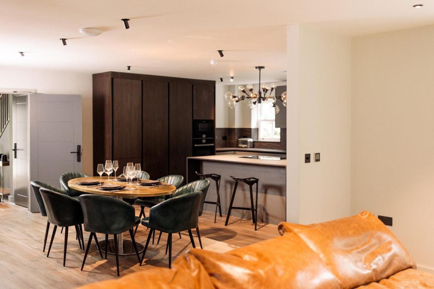 One-Bedroom Apartment Terrace,1595419798:JPEG