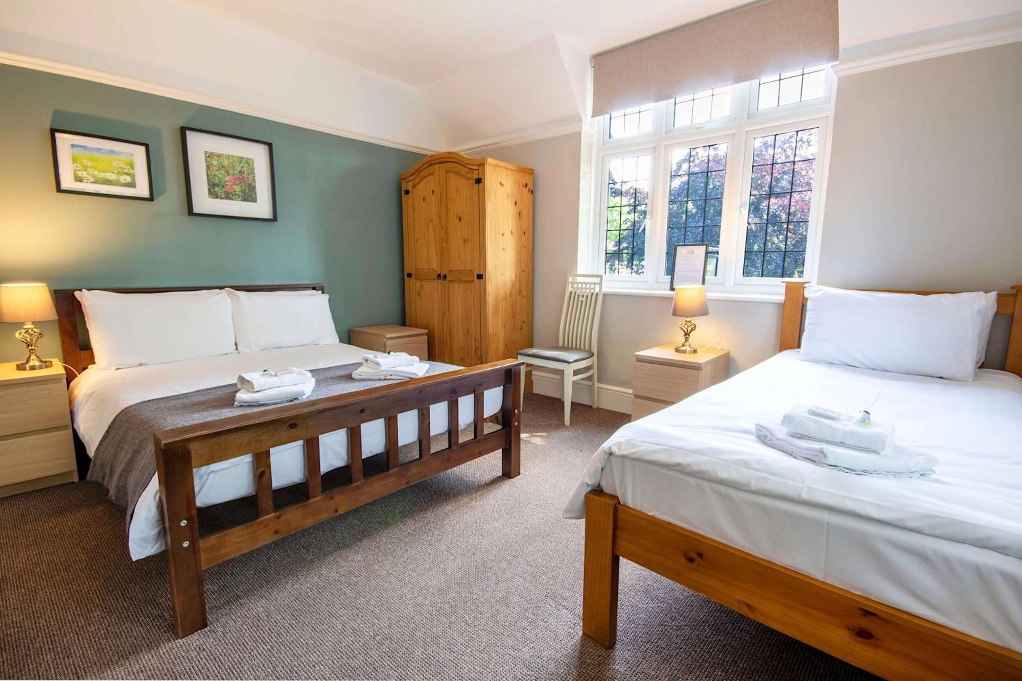 Triple Room,1595441557:JPEG