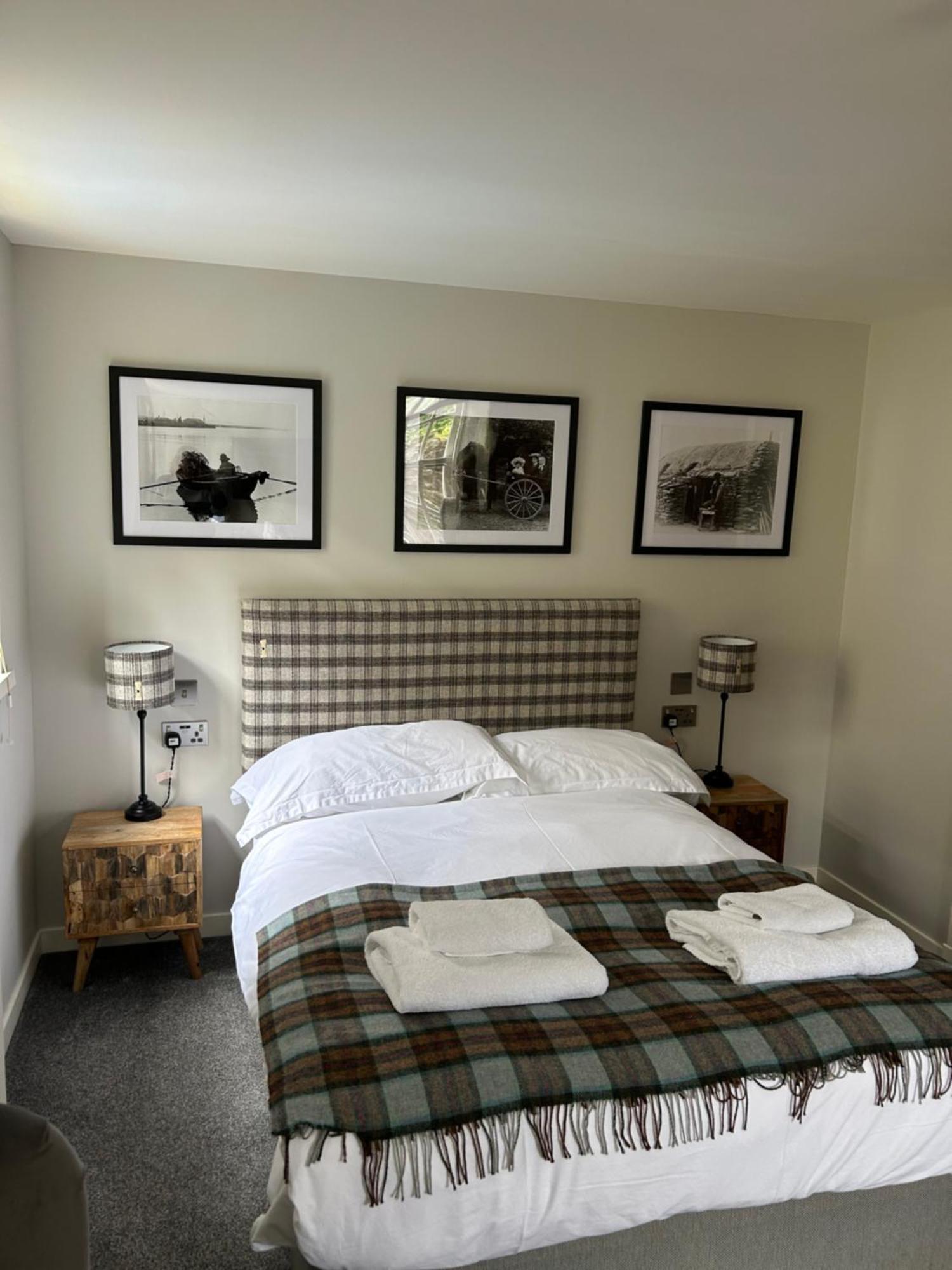 Double or Twin Room Disability Access,1596084404:JPEG