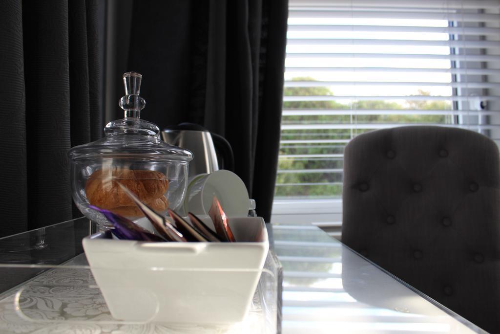 Deluxe Double or Twin Room,188035775:JPEG