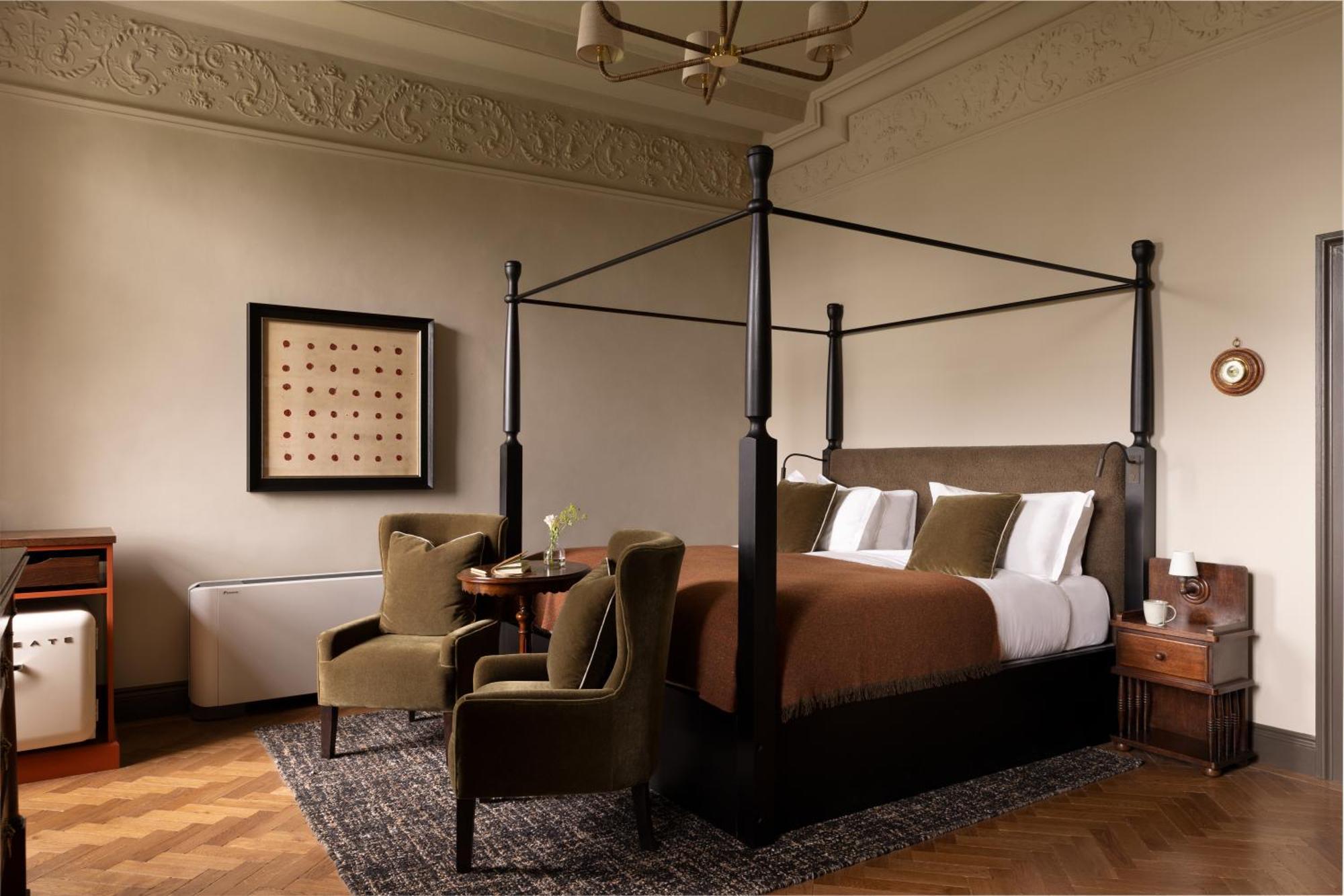 Deluxe Room,1600218817:JPEG