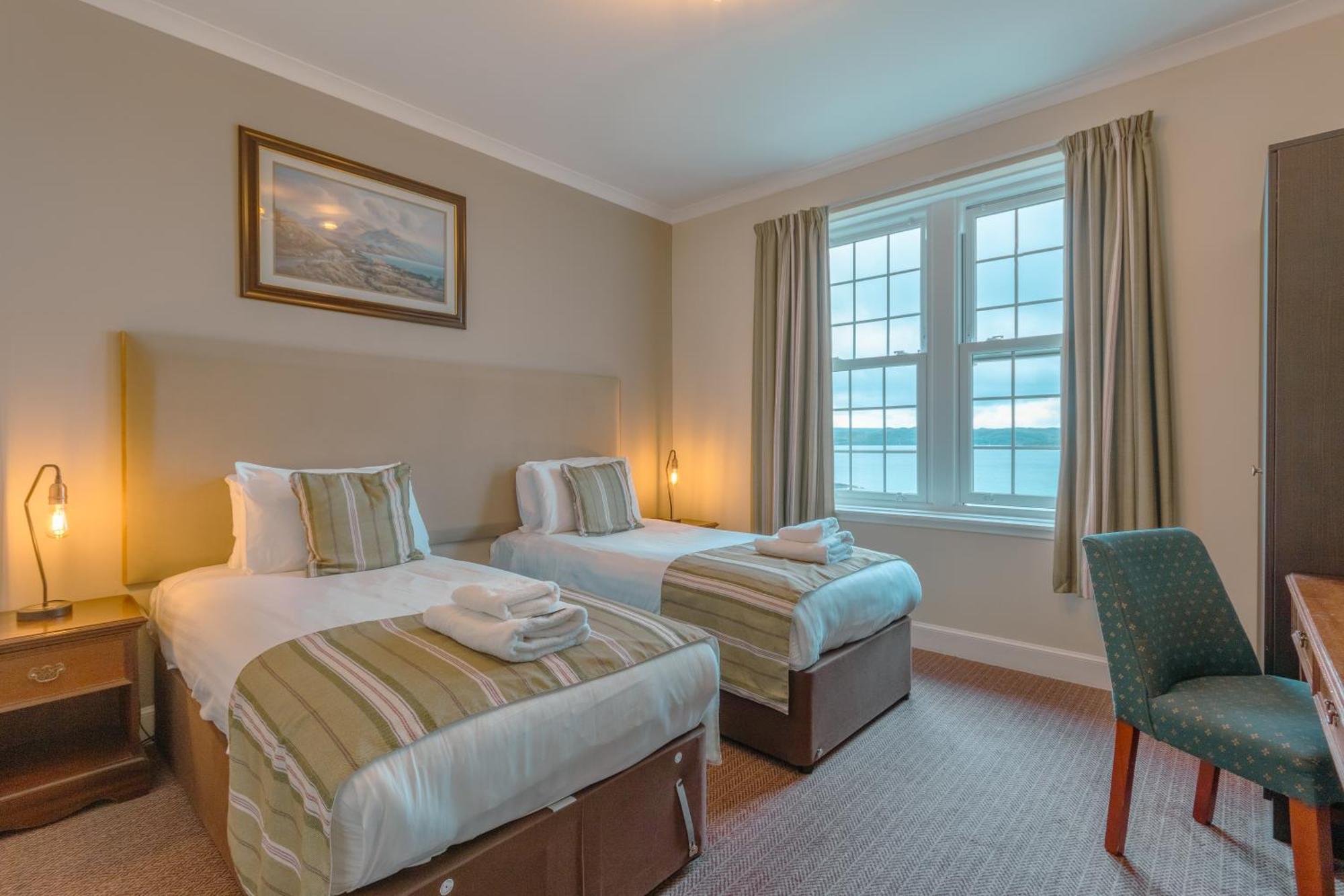 Twin Room with Sea View