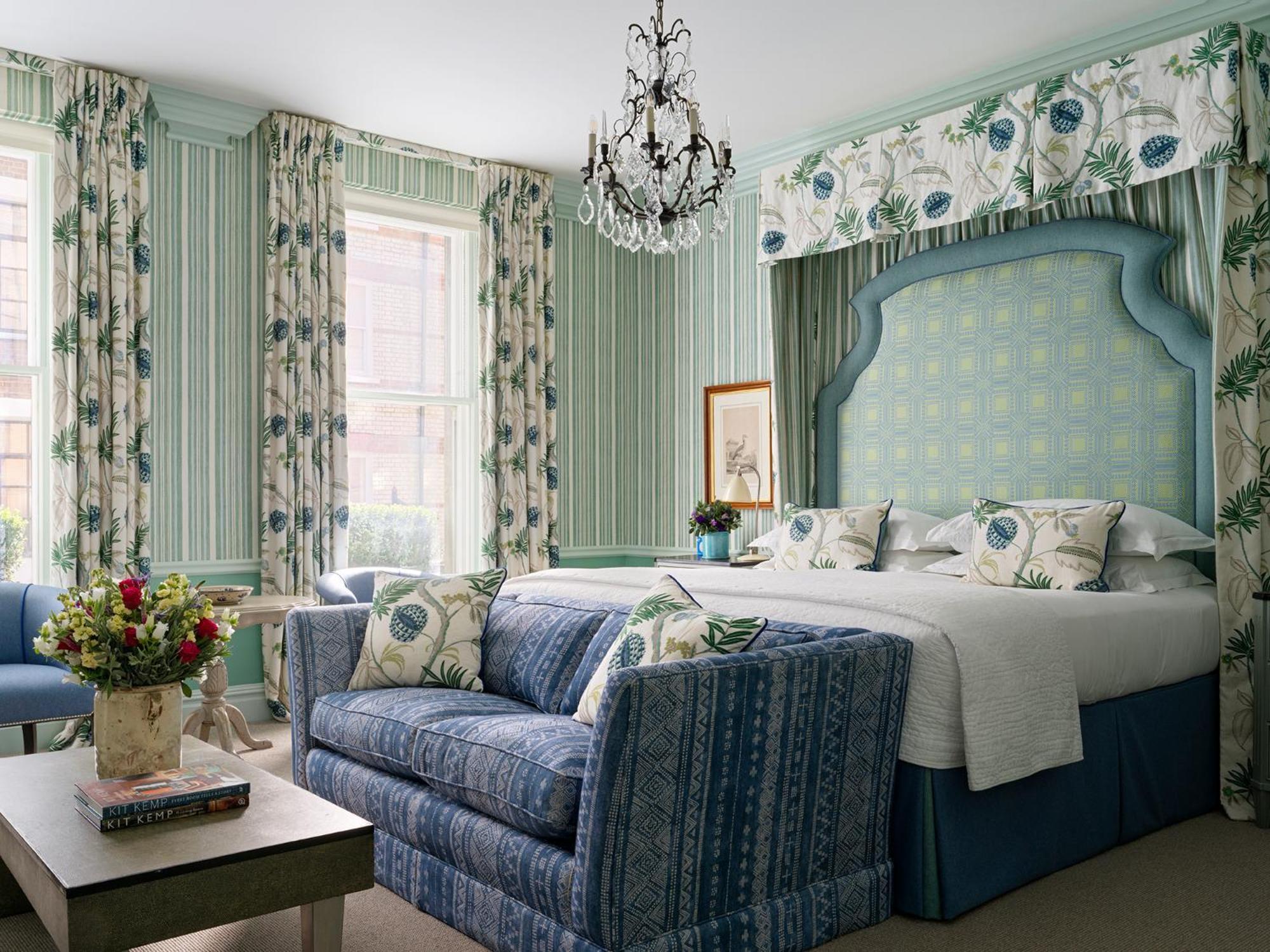 Deluxe Junior Suite
