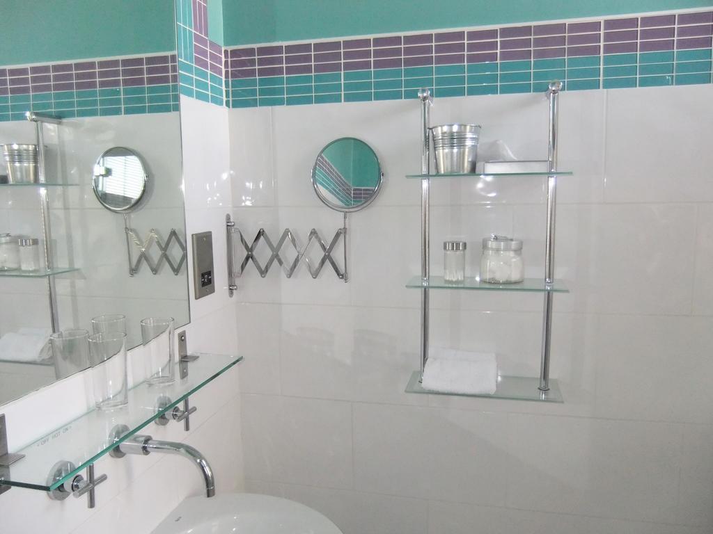 Superior Super King Room - Spring,328553719:JPEG