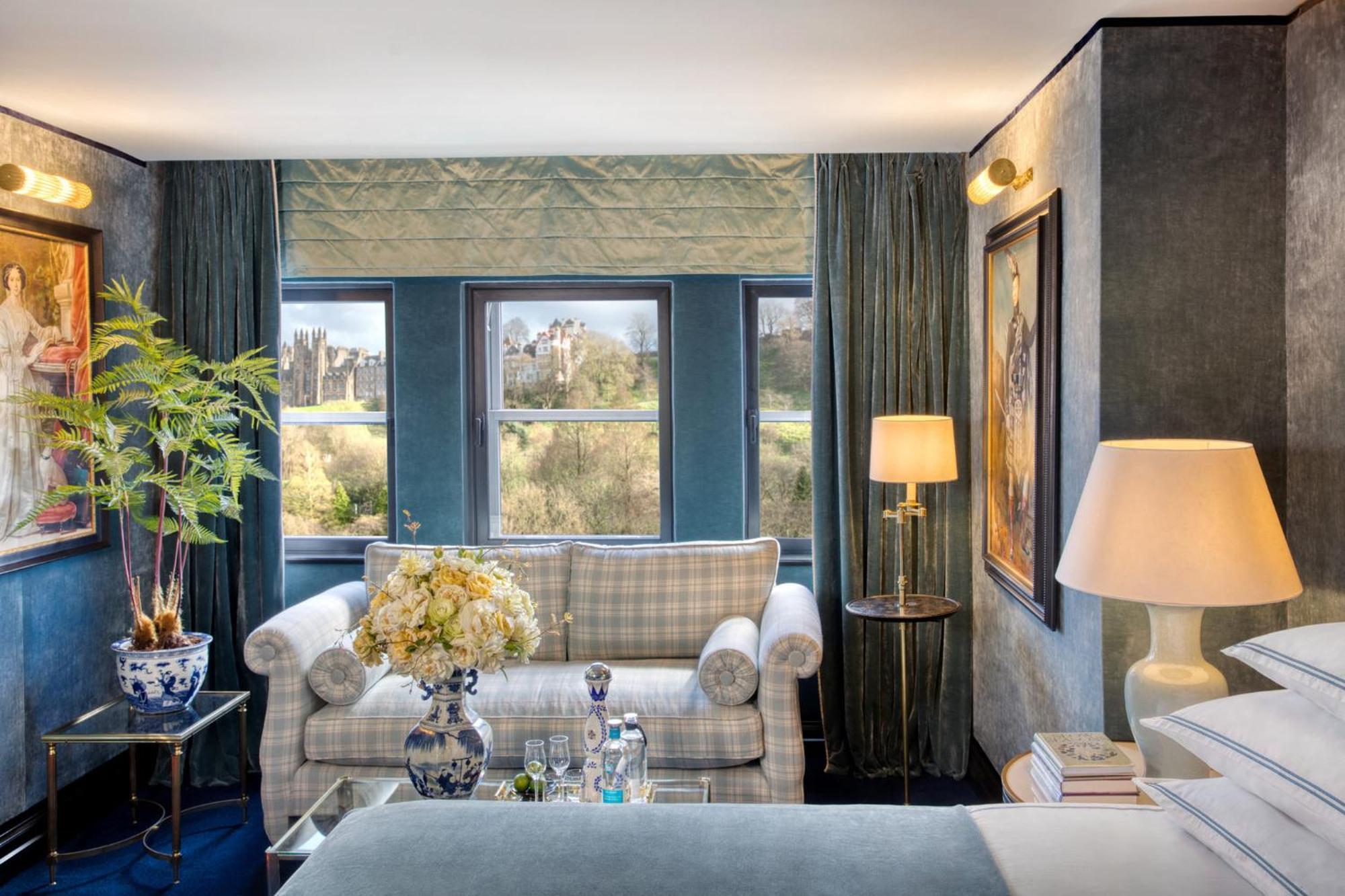 Junior Suite,1605372430:JPEG