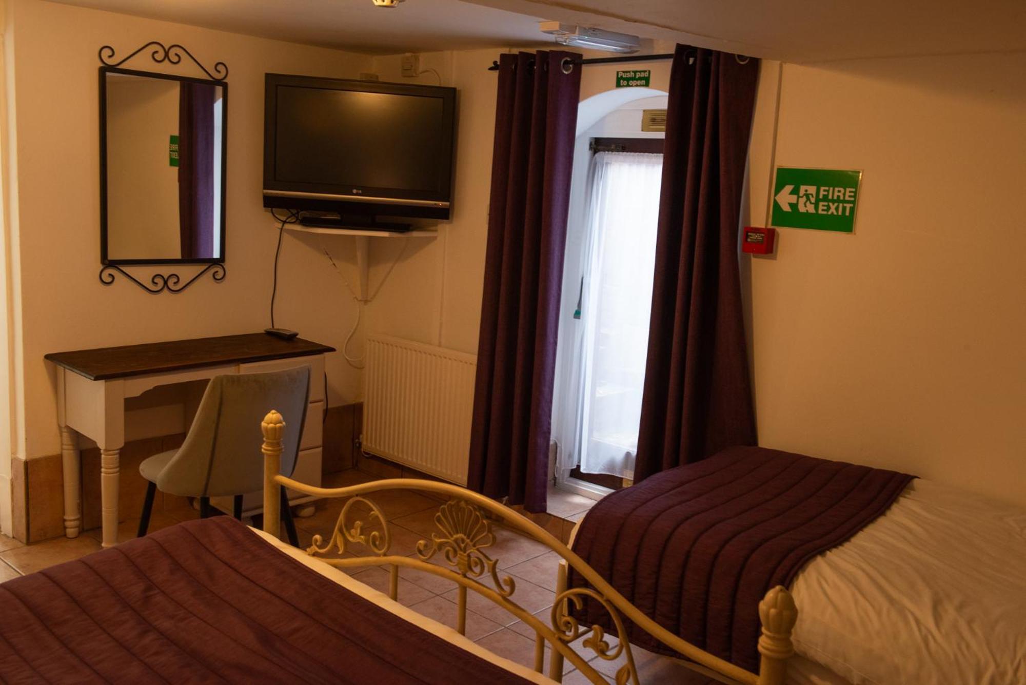 Basement Double or Twin Room,1608289341:JPEG