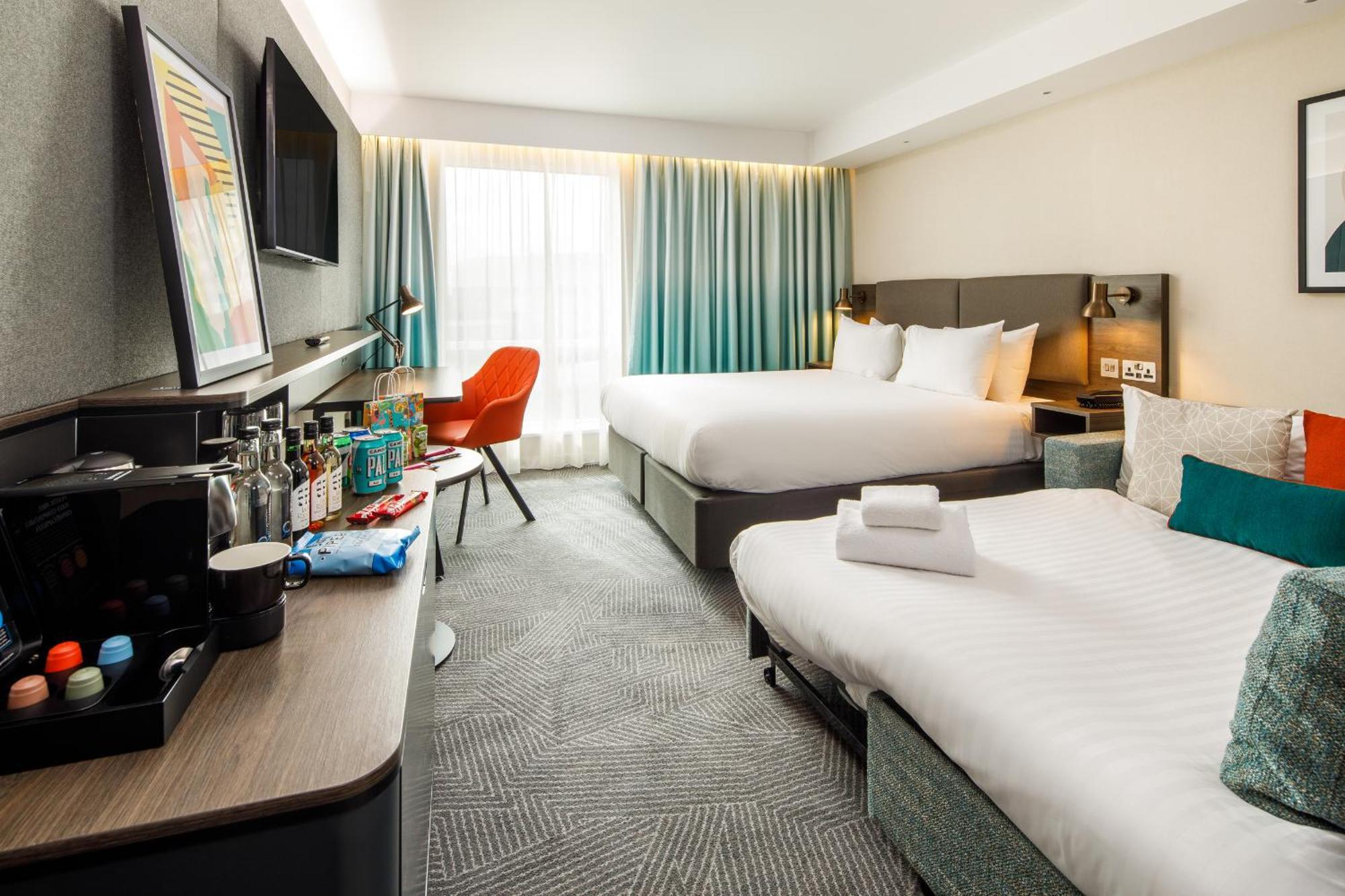 Premium Queen Room sofa bed,1613751499:JPEG