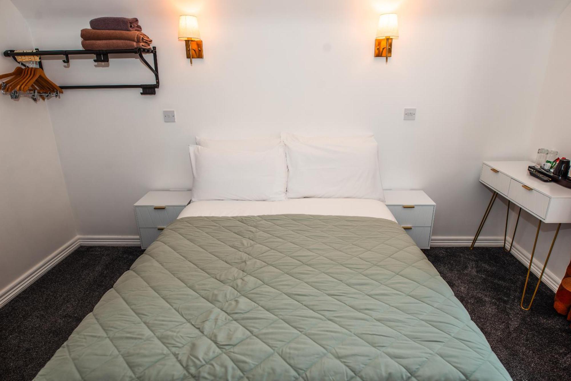 Double Room with Private Bathroom,1614785886:JPEG