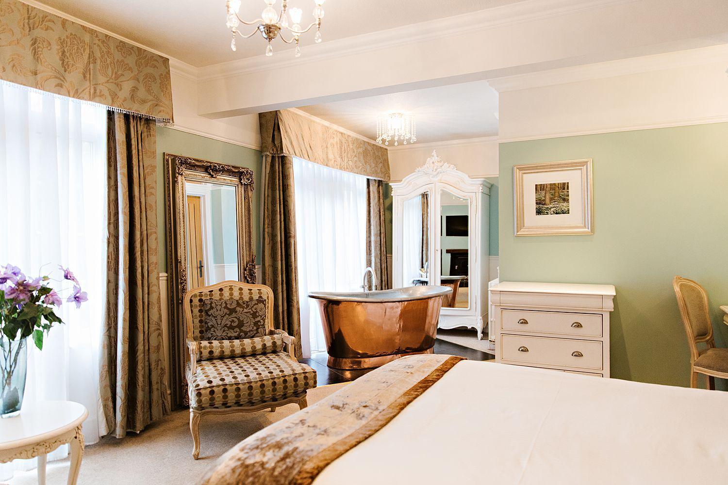 Luxury Double Room,1619757024:JPEG