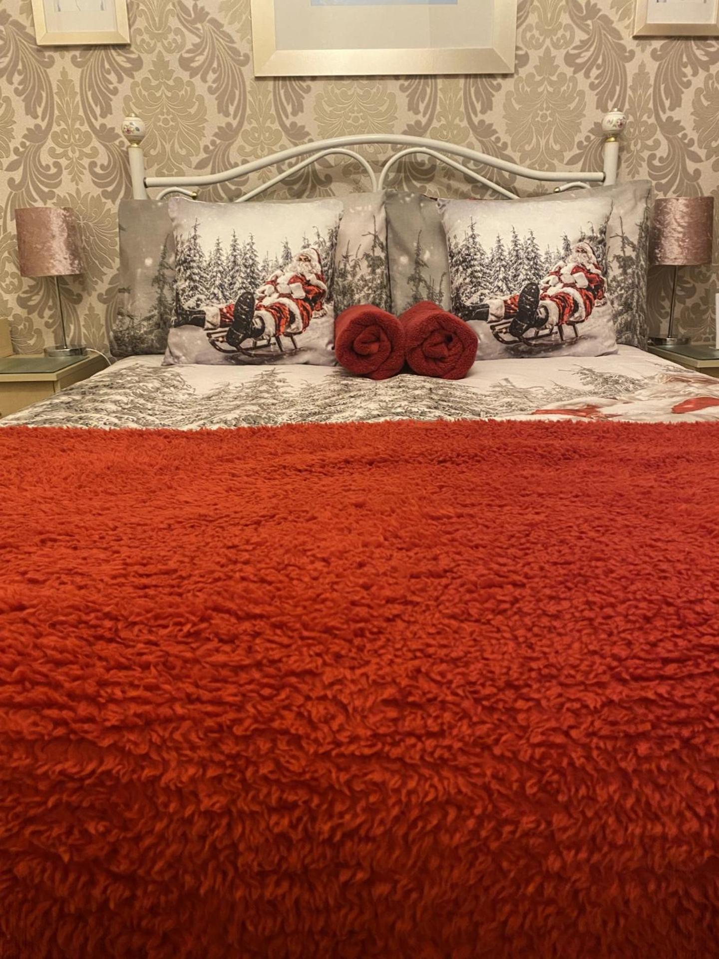 Small Double Room,1648898212:JPEG