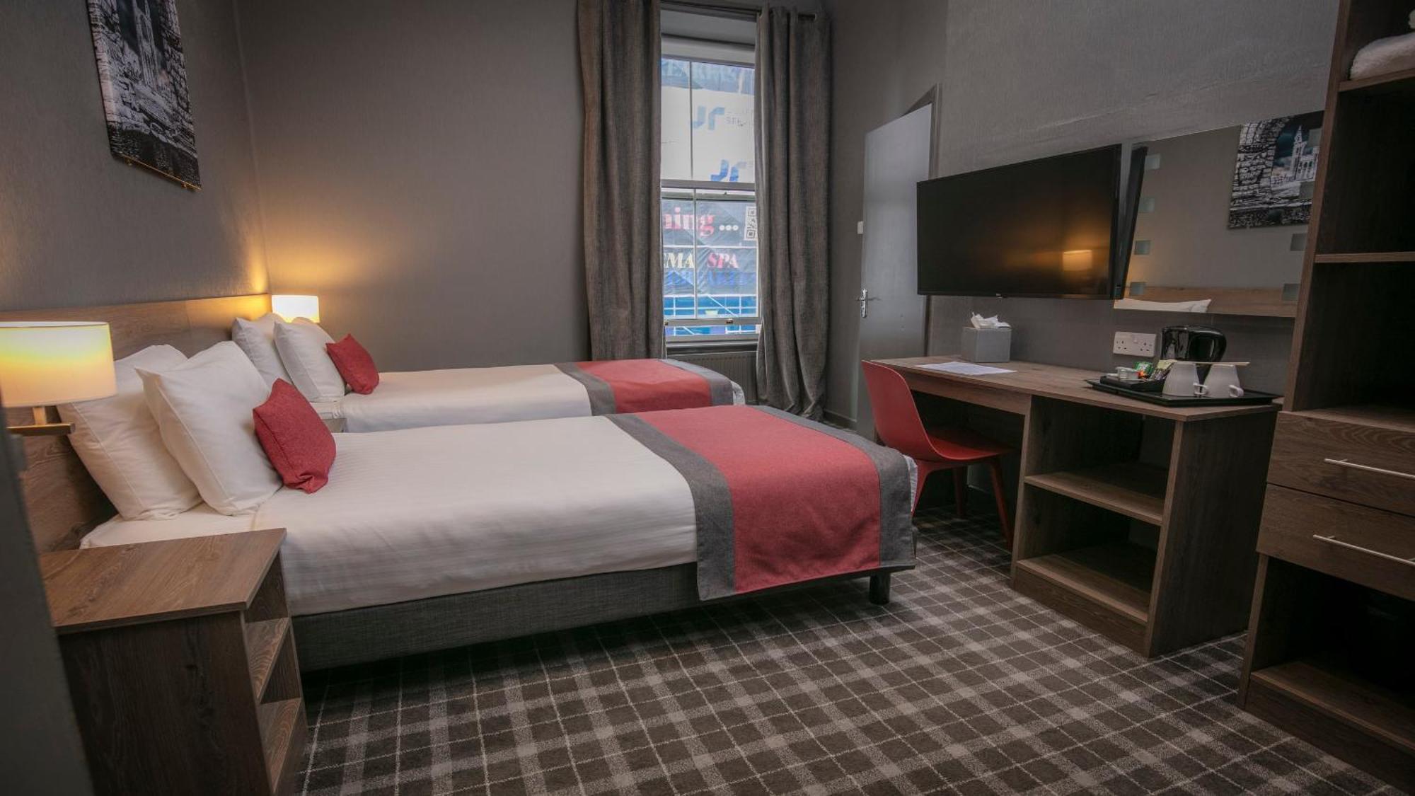 Standard Twin Room - Non-Smoking,1627930154:JPEG