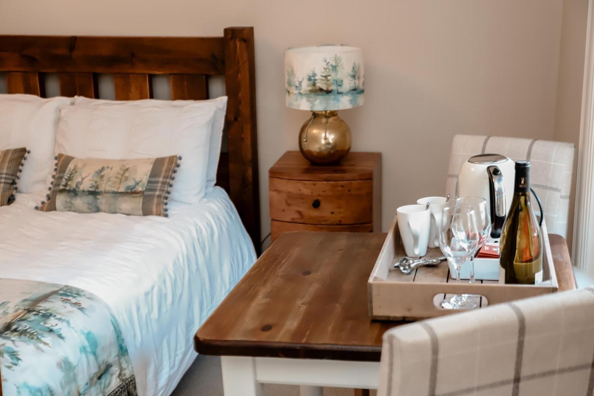 Double Room,1631787384:JPEG