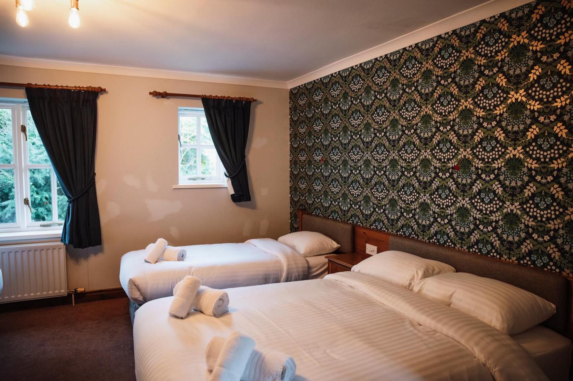 Triple Room,1739529617:JPEG