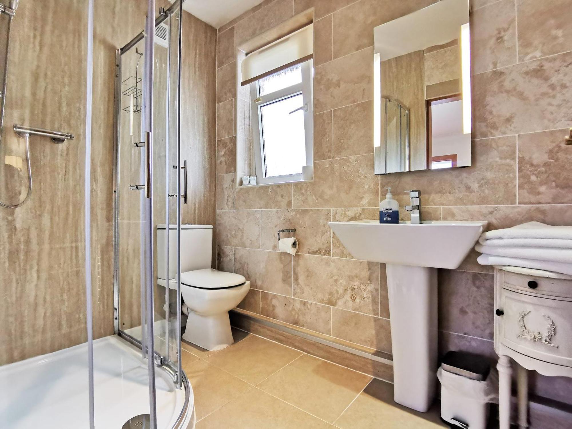 Double Room - Sun Room,1694548839:JPEG