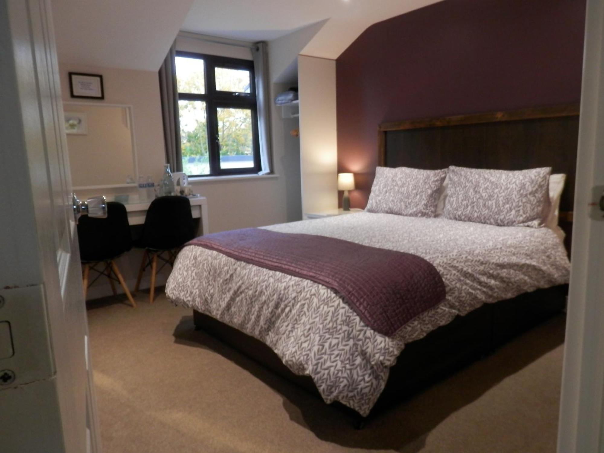 Double Room with Private Bathroom,1636023248:JPEG