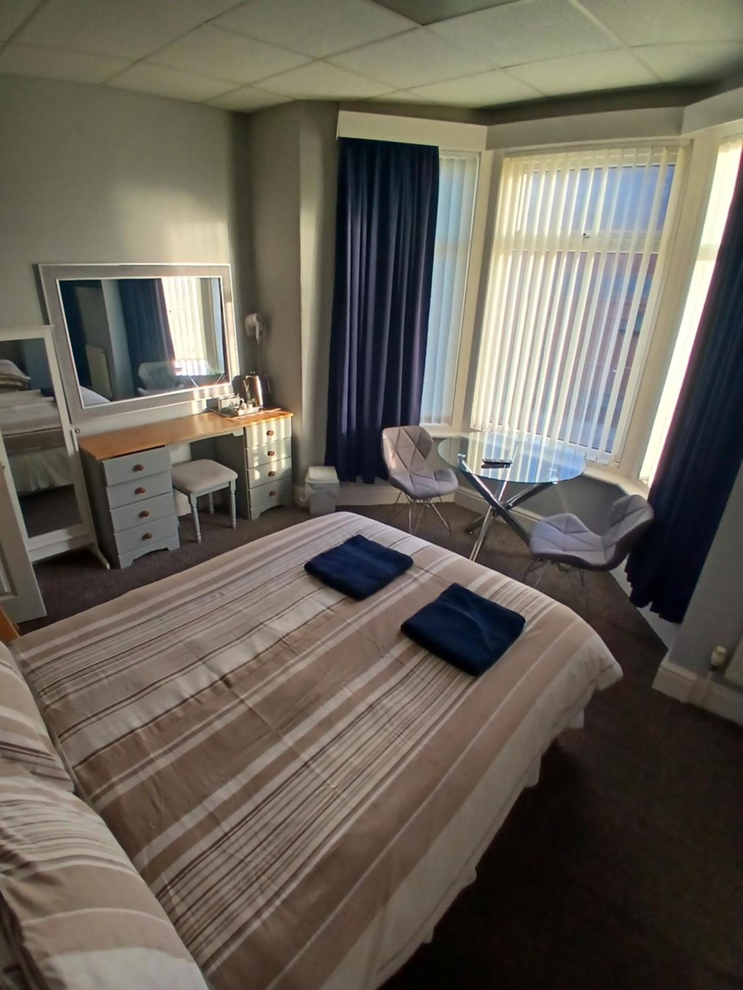 Deluxe Double or Twin Room,1641759708:JPEG
