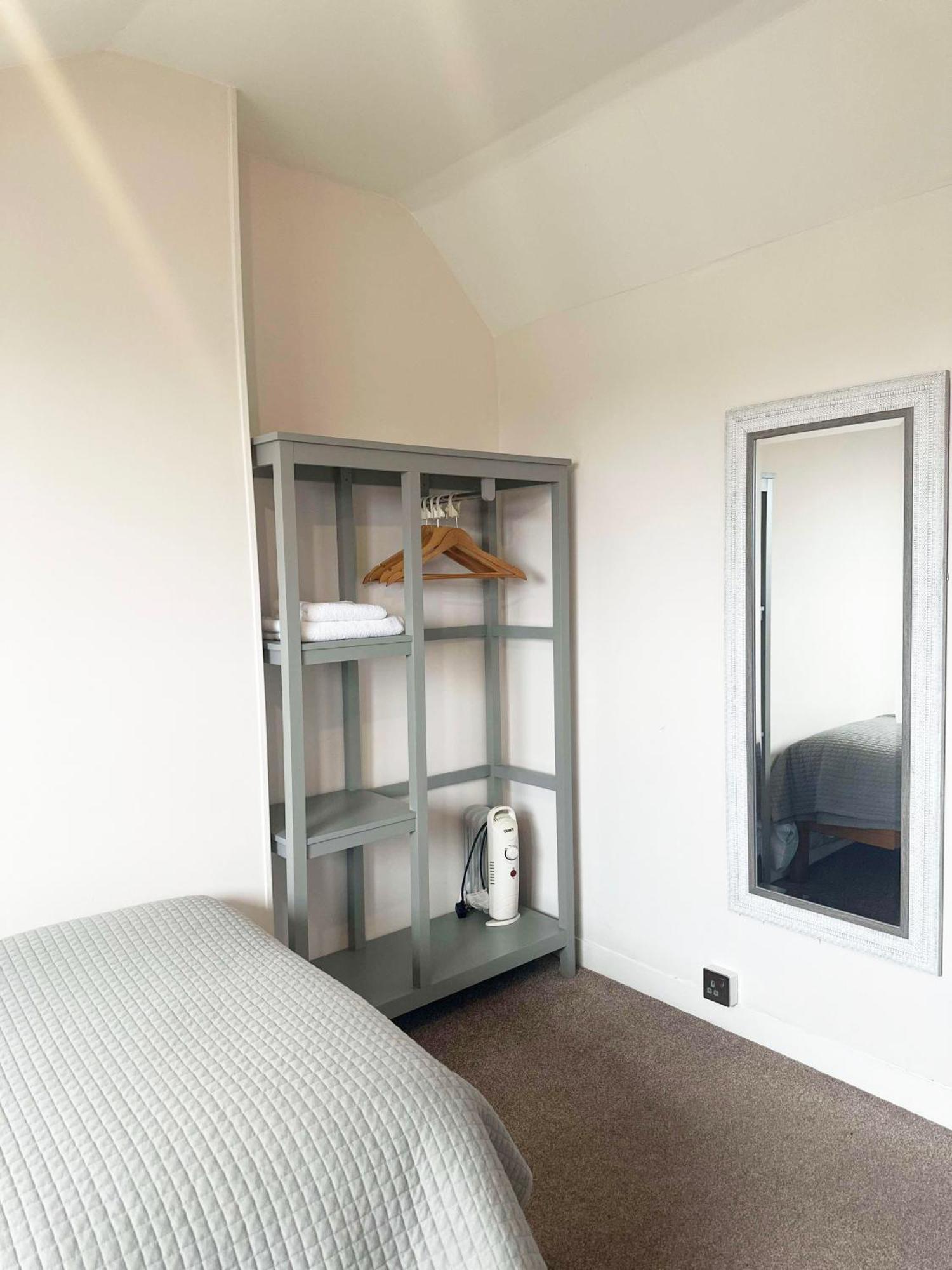 Single Room with Private Bathroom