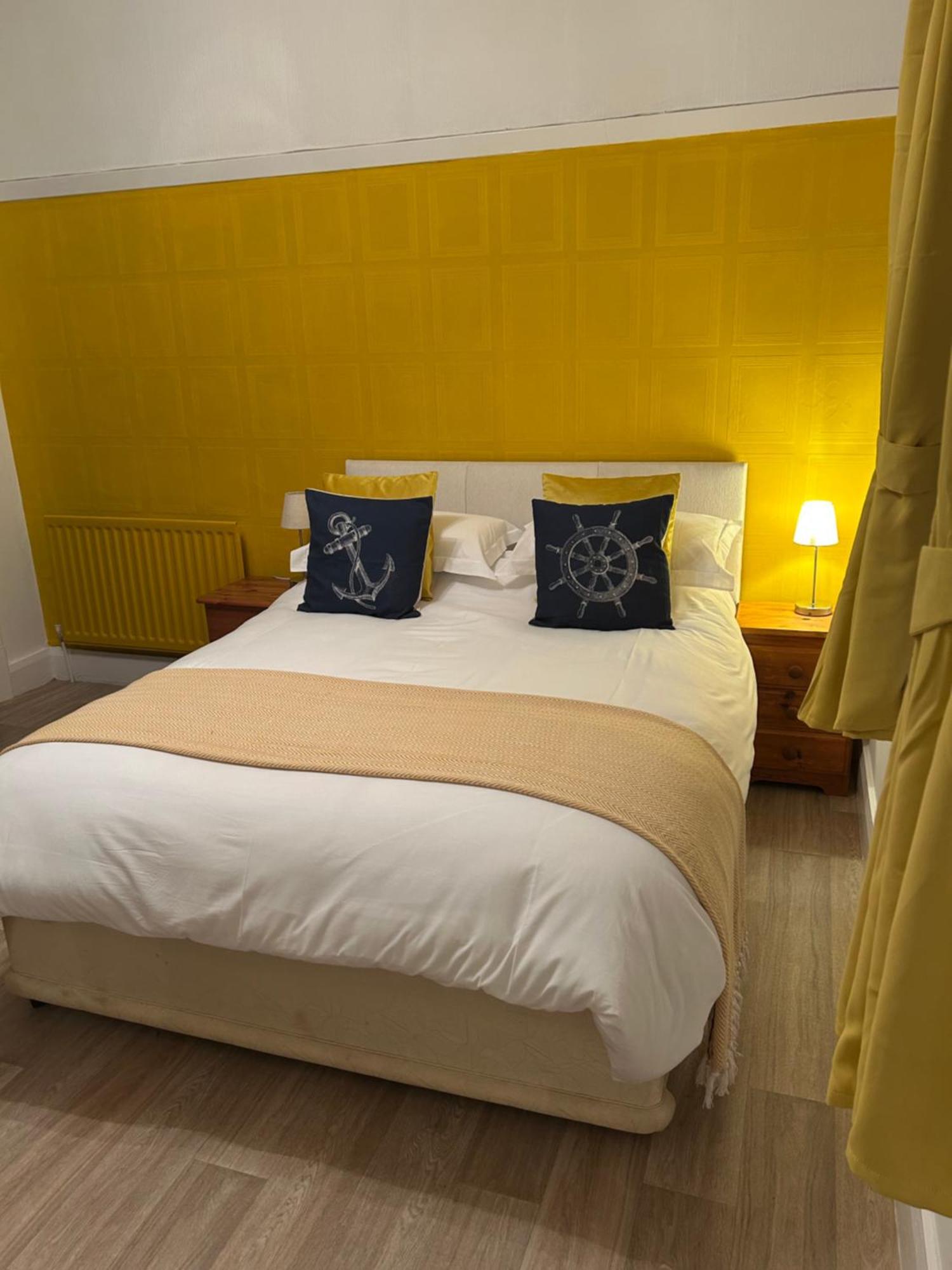 King Room,1643835378:JPEG