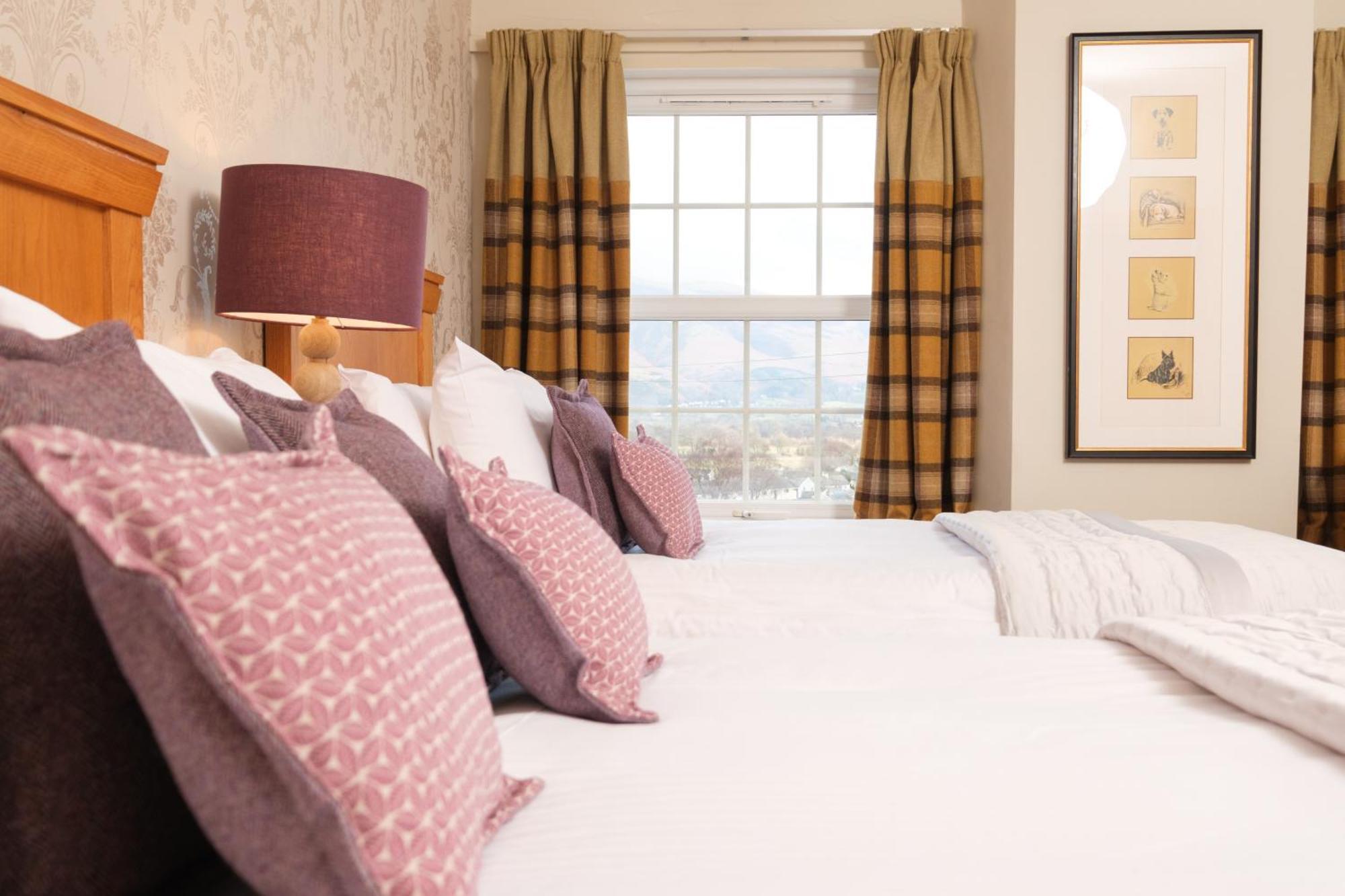 Small Family Room,1646339597:JPEG