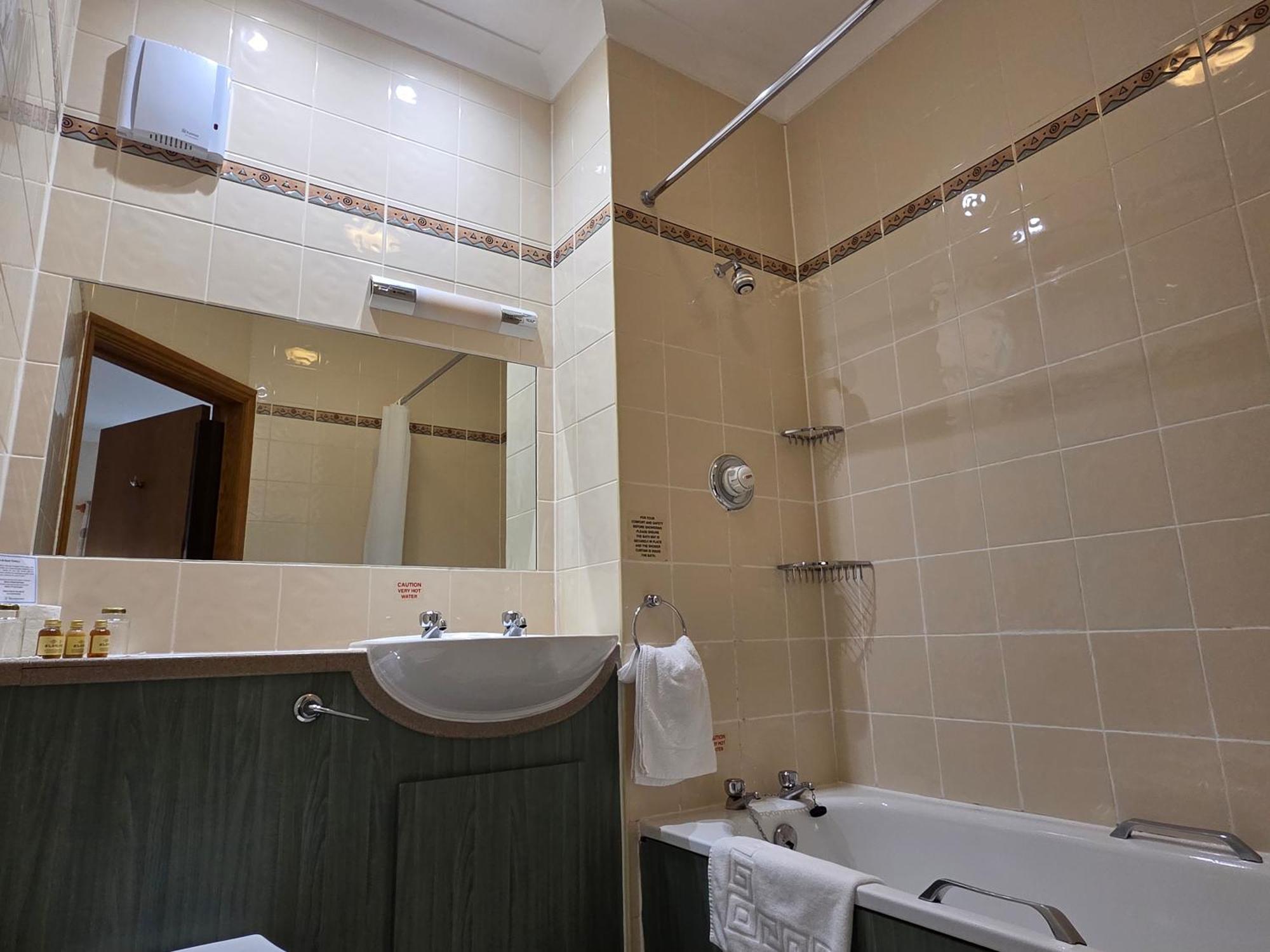 Large Double Room