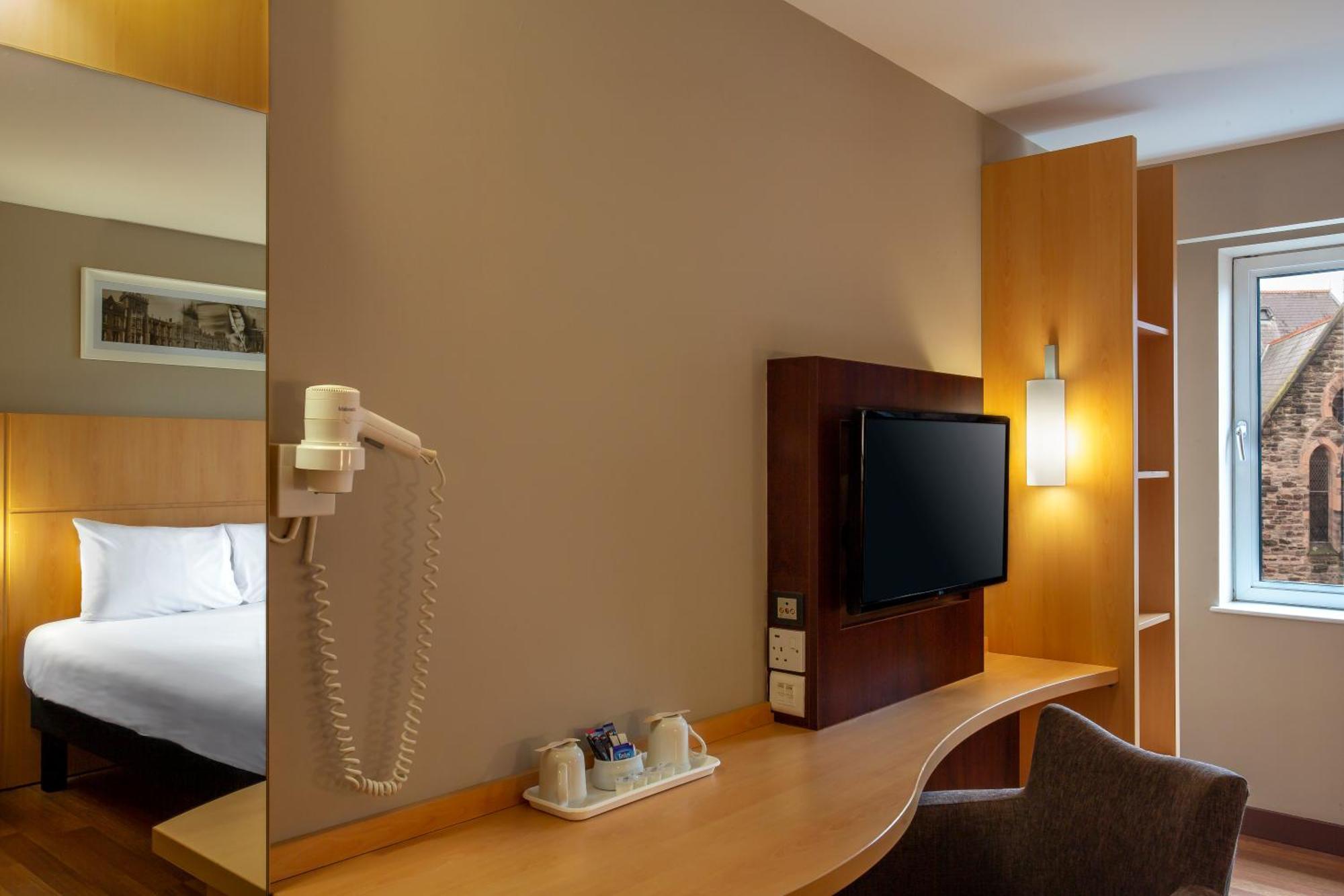 Double Room - Disability Access,1651170416:JPEG