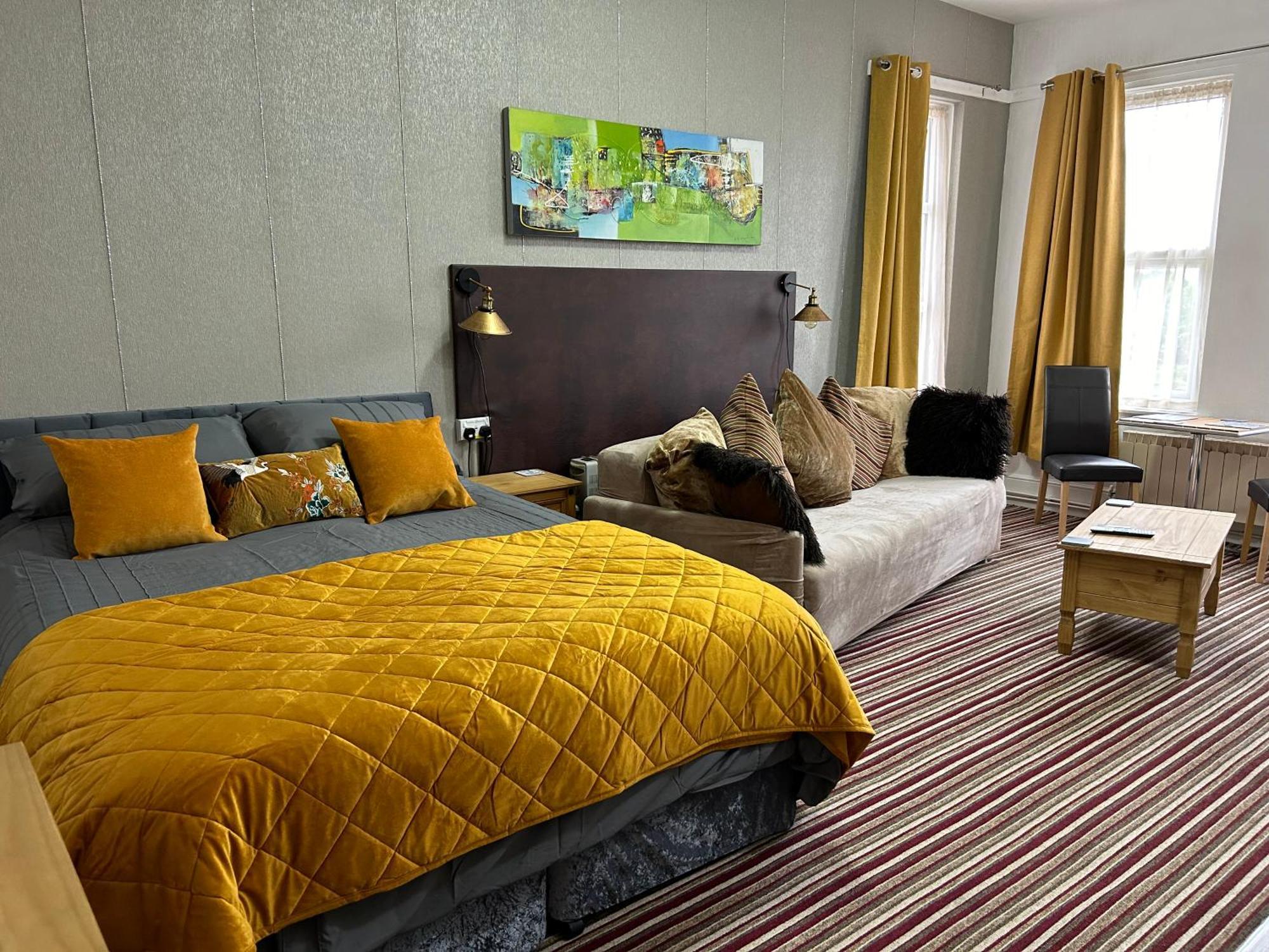 King Studio,1652769924:JPEG