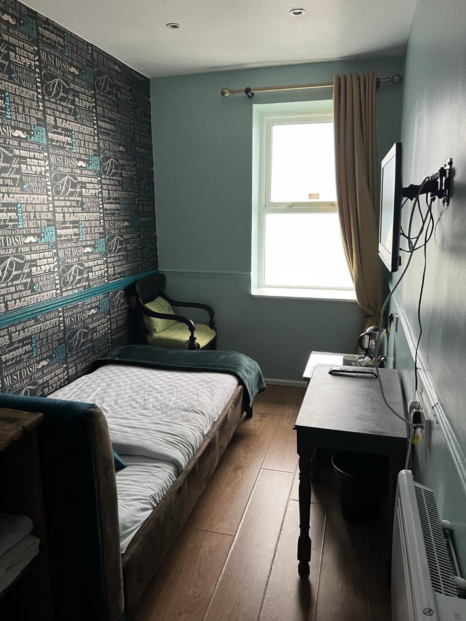 Single Room Sea View,1654267809:JPEG