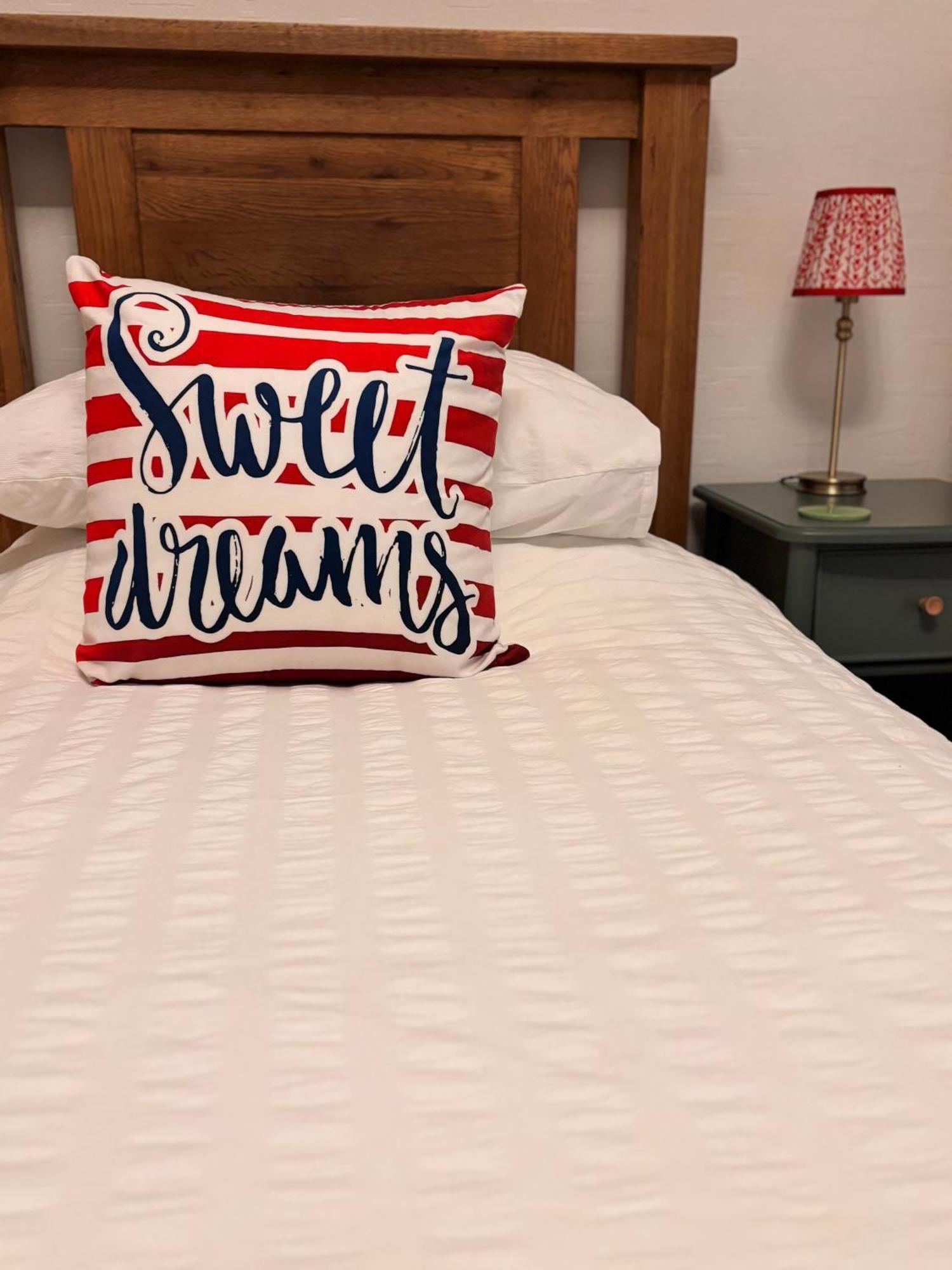 Triple Room with Shower,1657169000:JPEG